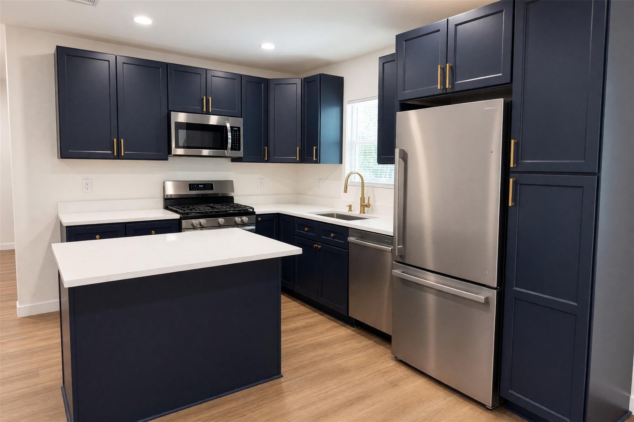 407  Tamworth Ave, photo 6