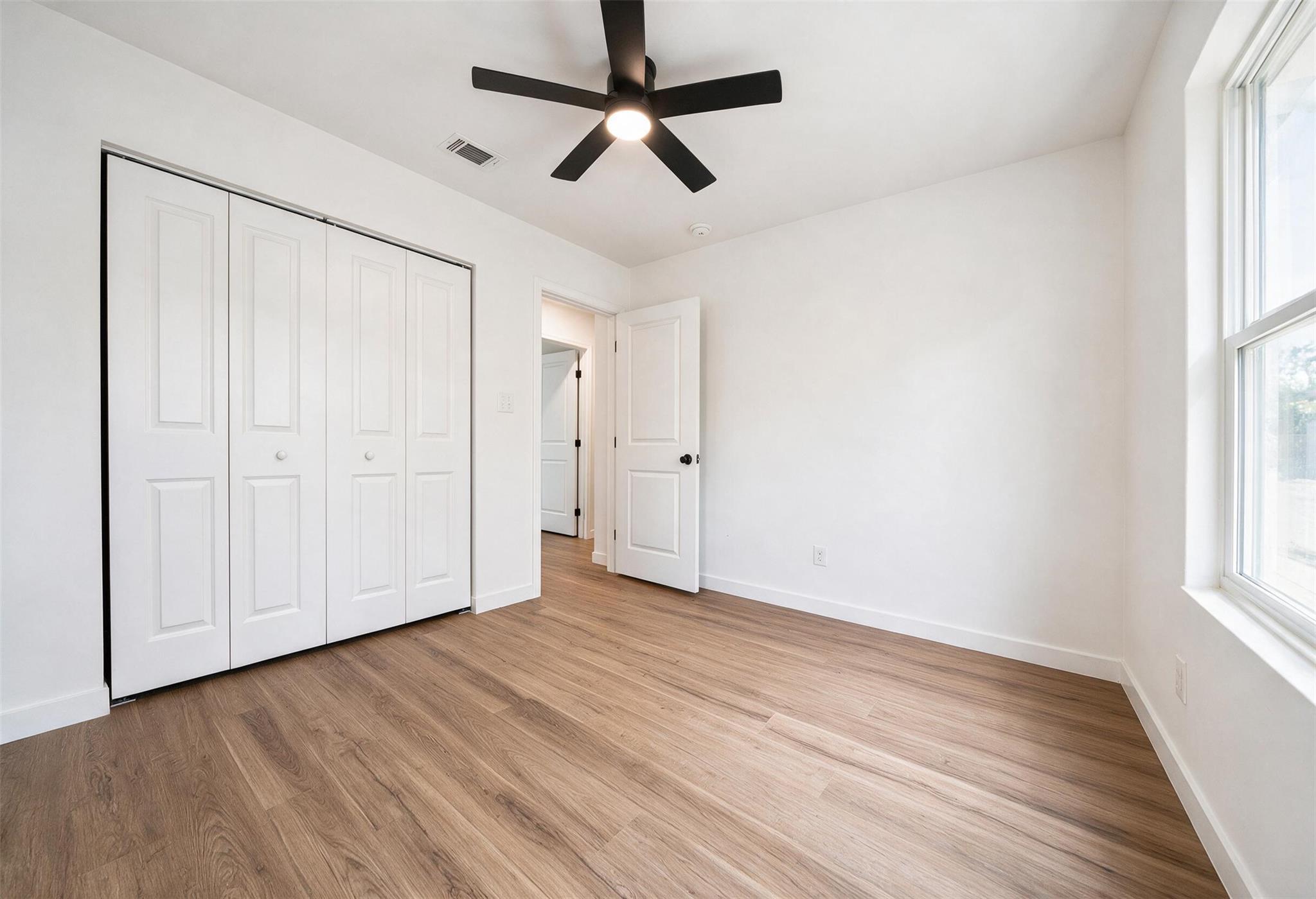 407  Tamworth Ave, photo 10