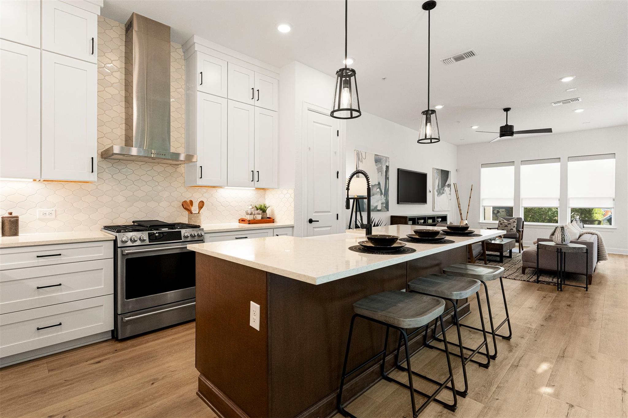 4208  Taniguchi St, photo 8