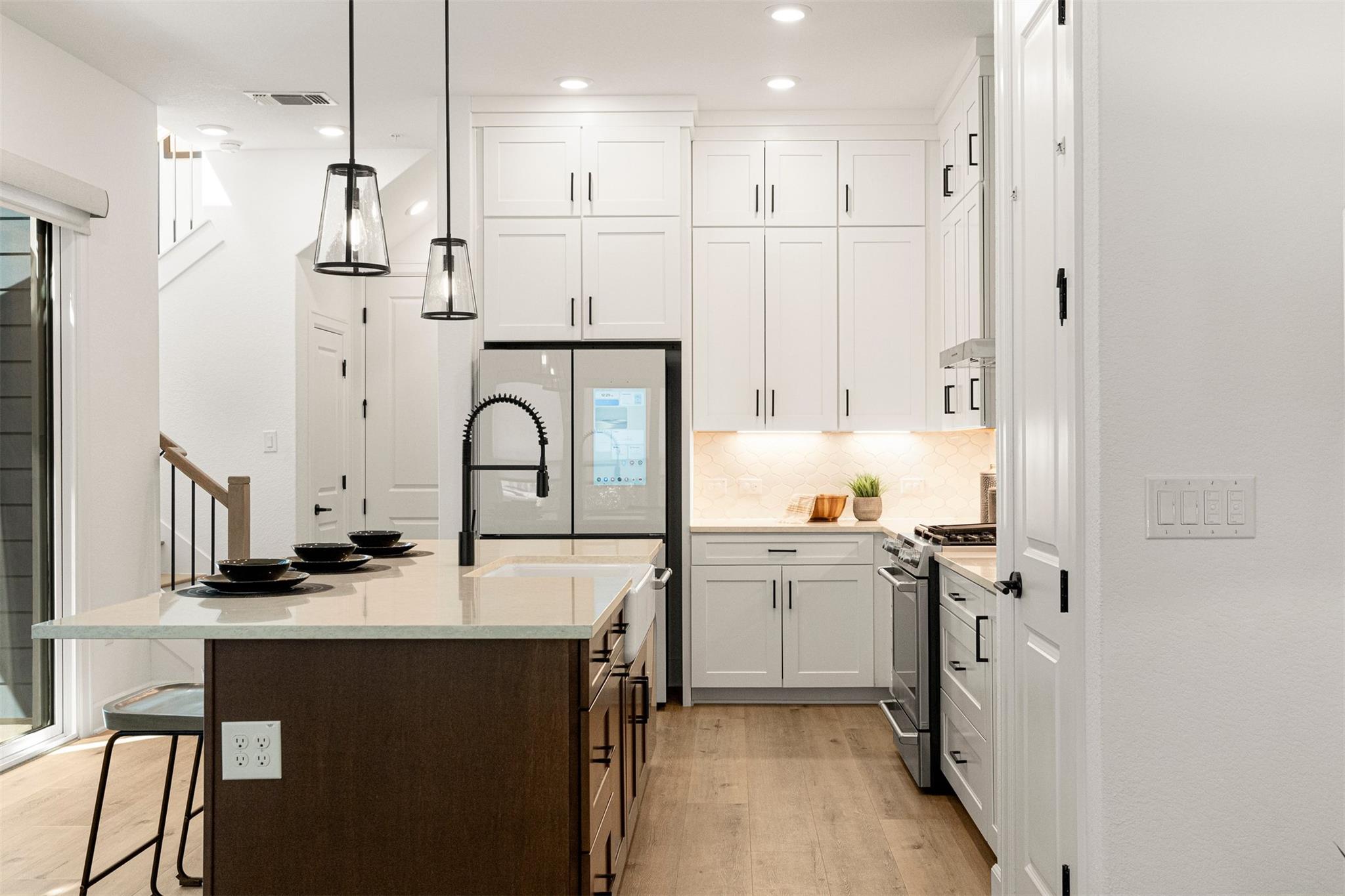 4208  Taniguchi St, photo 9