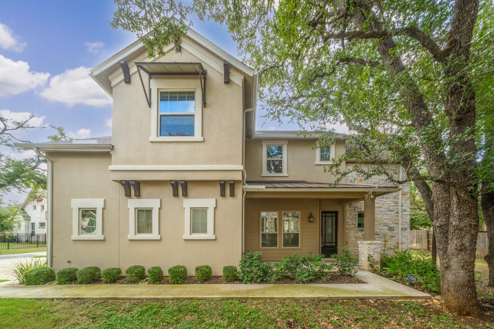 2706  Currant Cv, photo 2