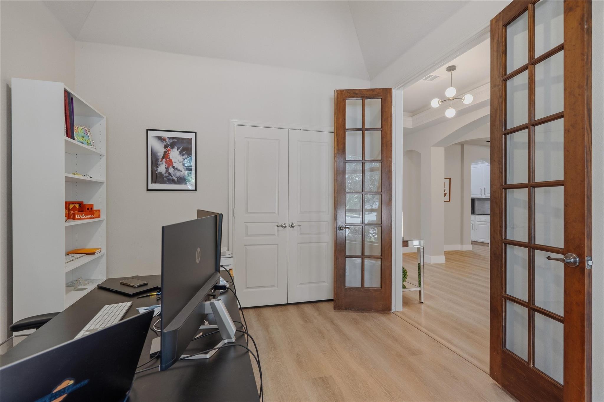 10113  Loxley Ln, photo 6