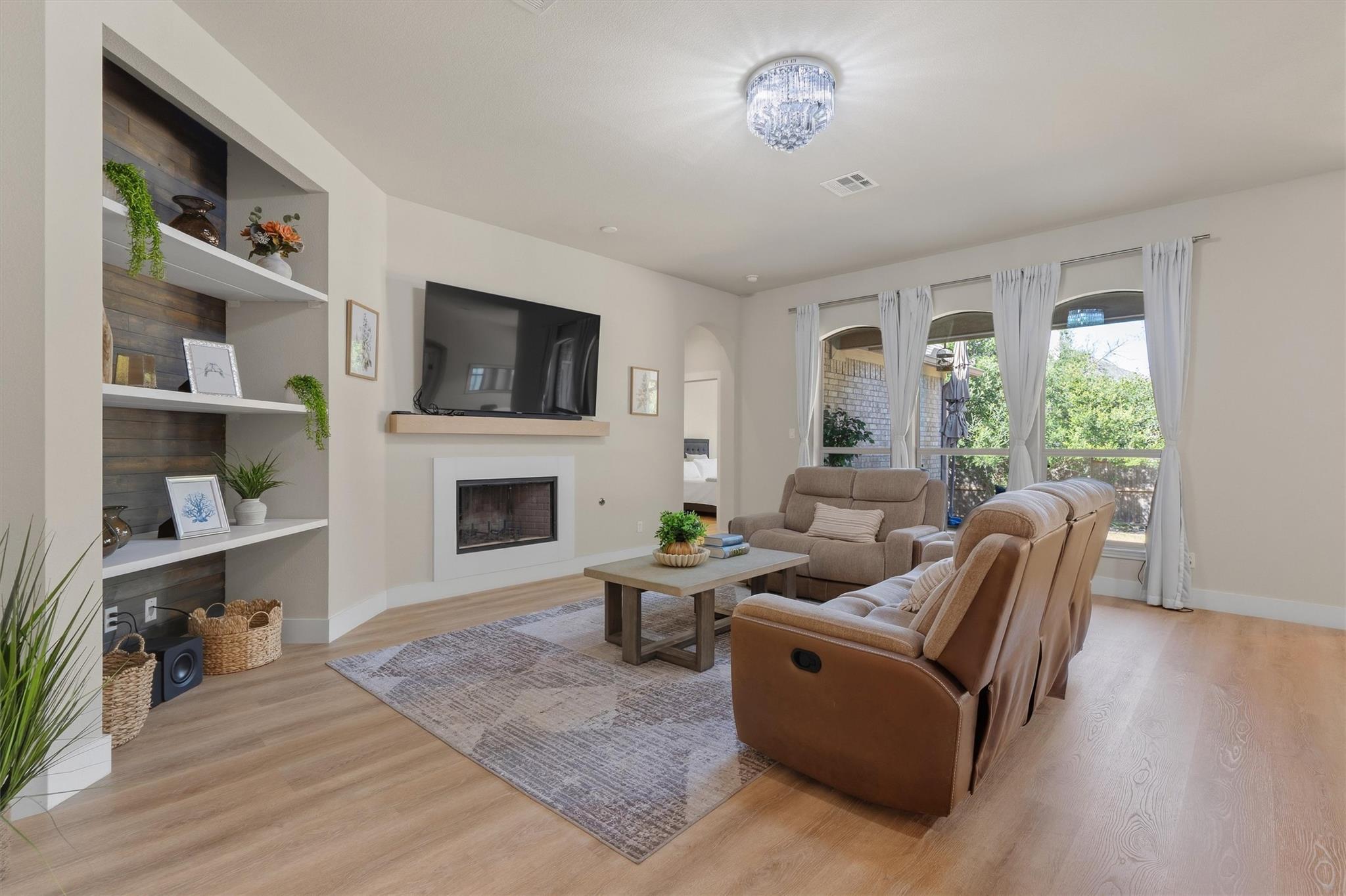 10113  Loxley Ln, photo 7