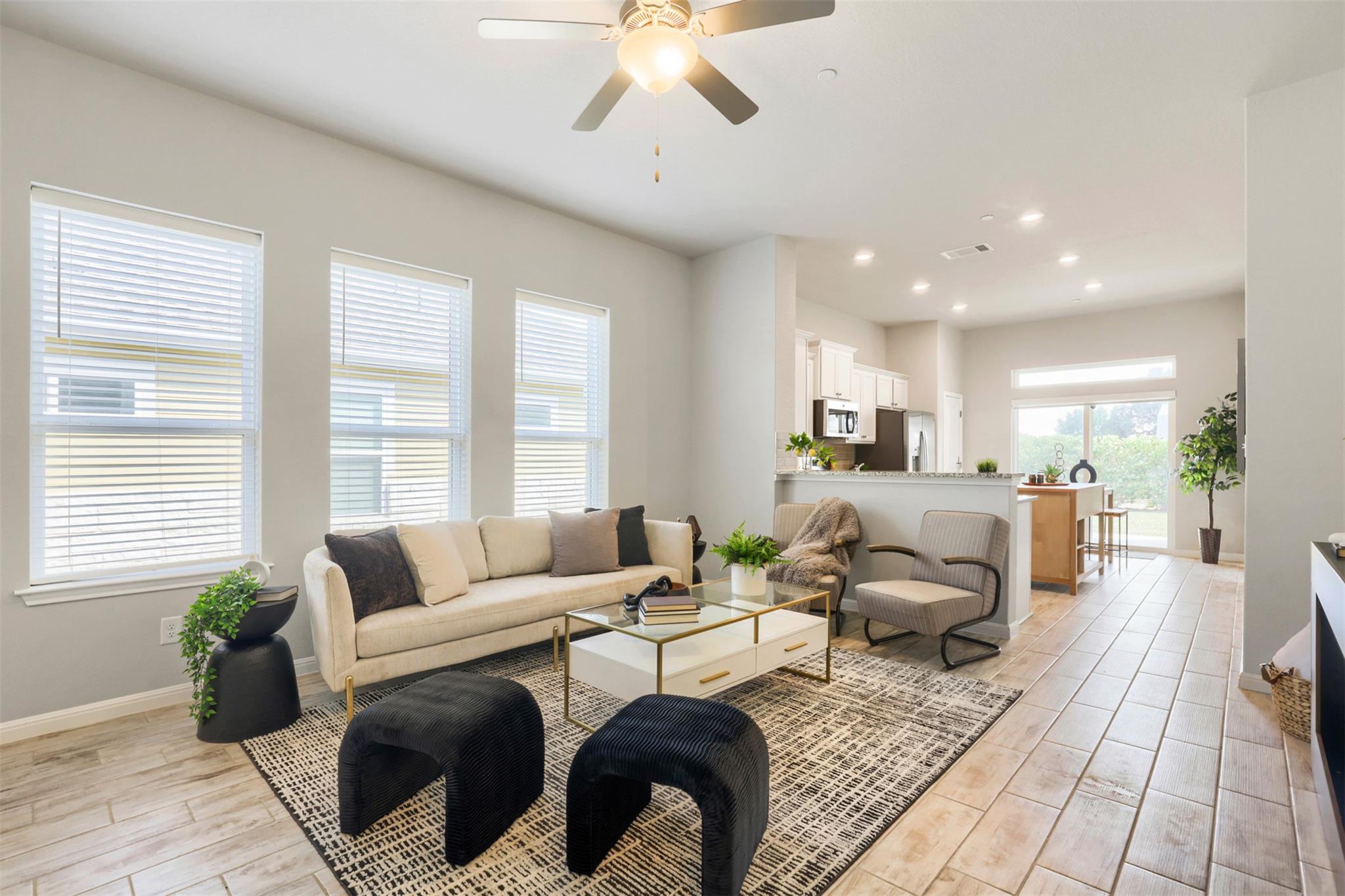2800  Joe Dimaggio Blvd  #21, photo 7