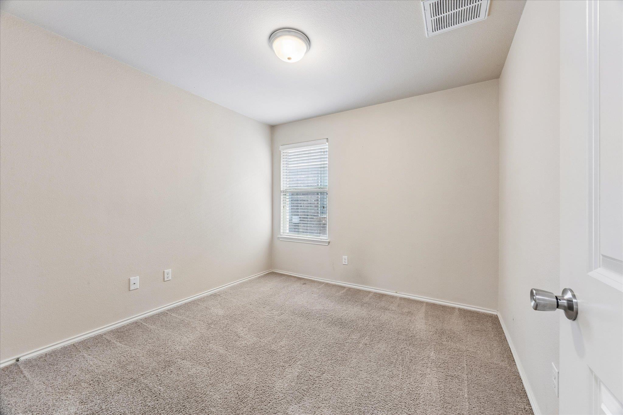 520 S Brook Dr, photo 8