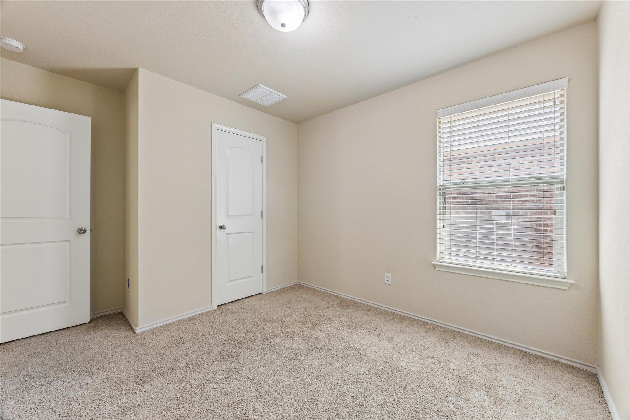 520 S Brook Dr, photo 9