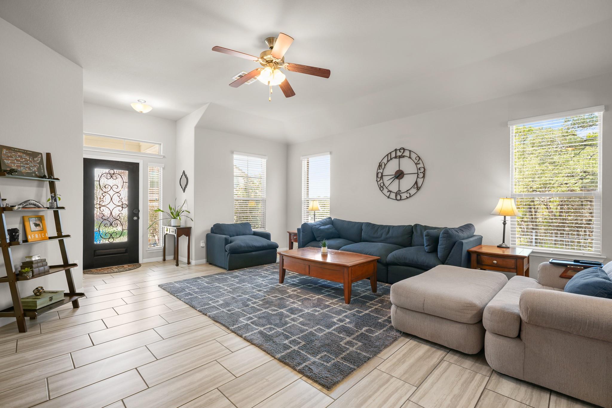 2302  Alayna Cv, photo 3