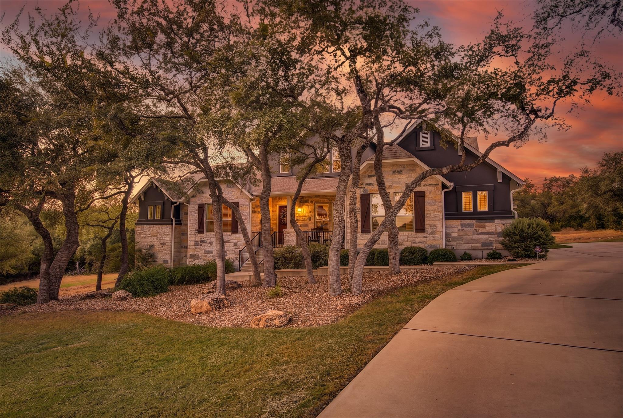 128  Tuscany Way, photo 2