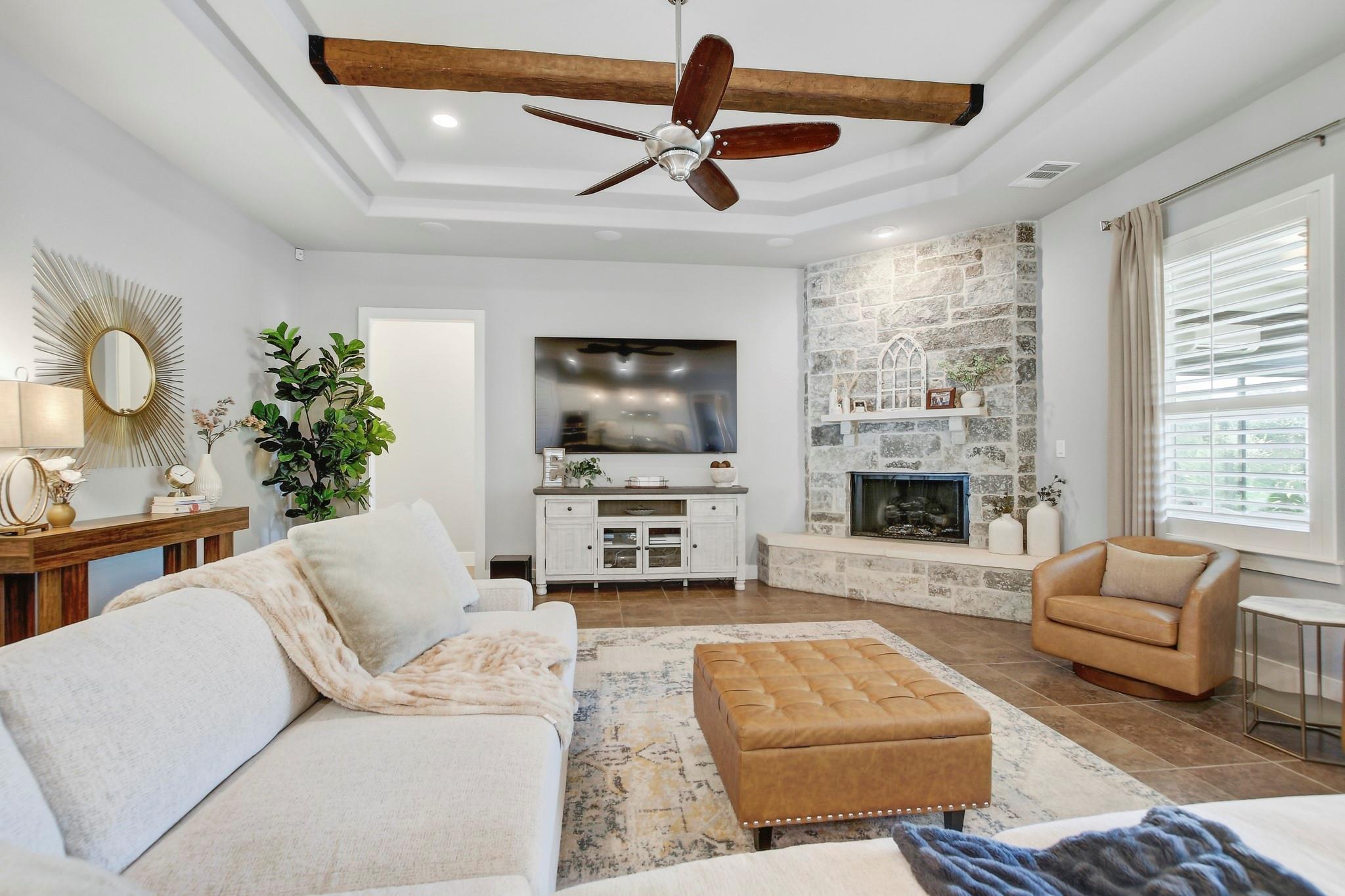 128  Tuscany Way, photo 9