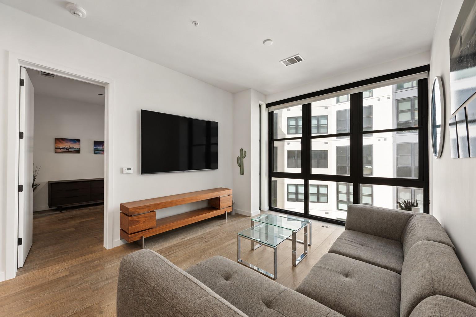 800  Embassy Dr  #302, photo 6
