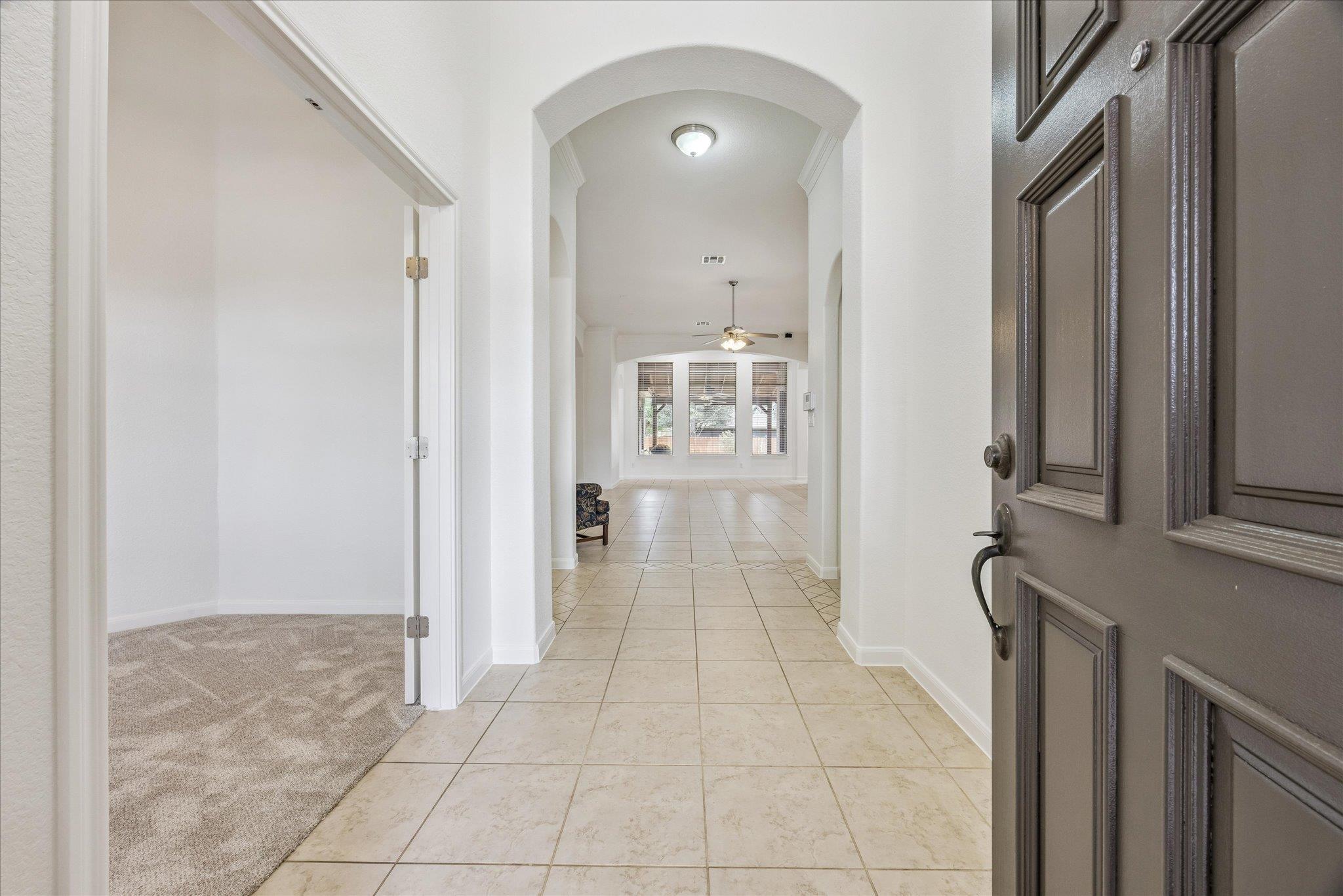 2163  Garlic Creek Dr, photo 2
