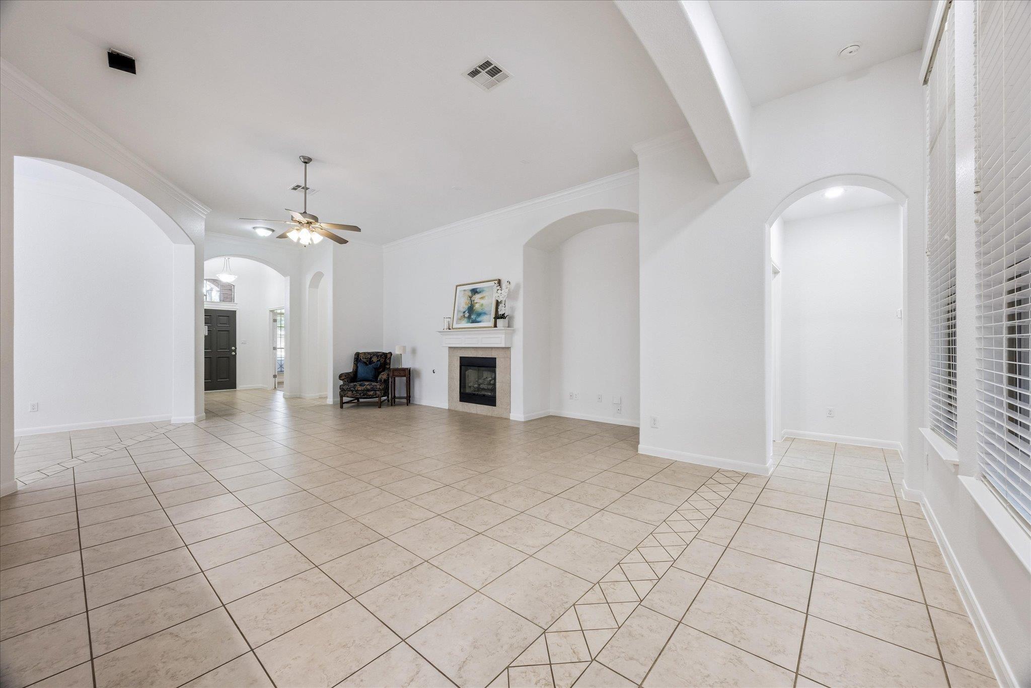 2163  Garlic Creek Dr, photo 10