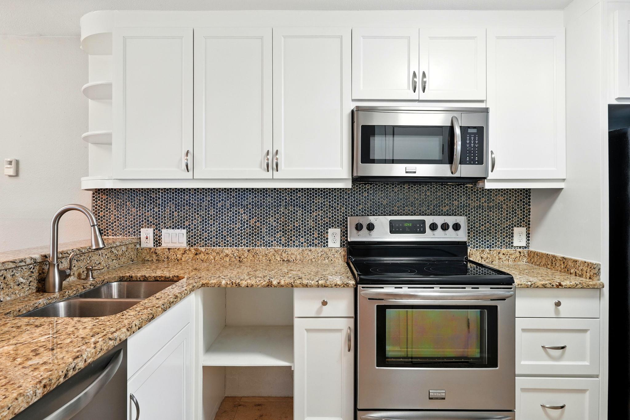 2918  Ranch Road 620 None N #C115, photo 11