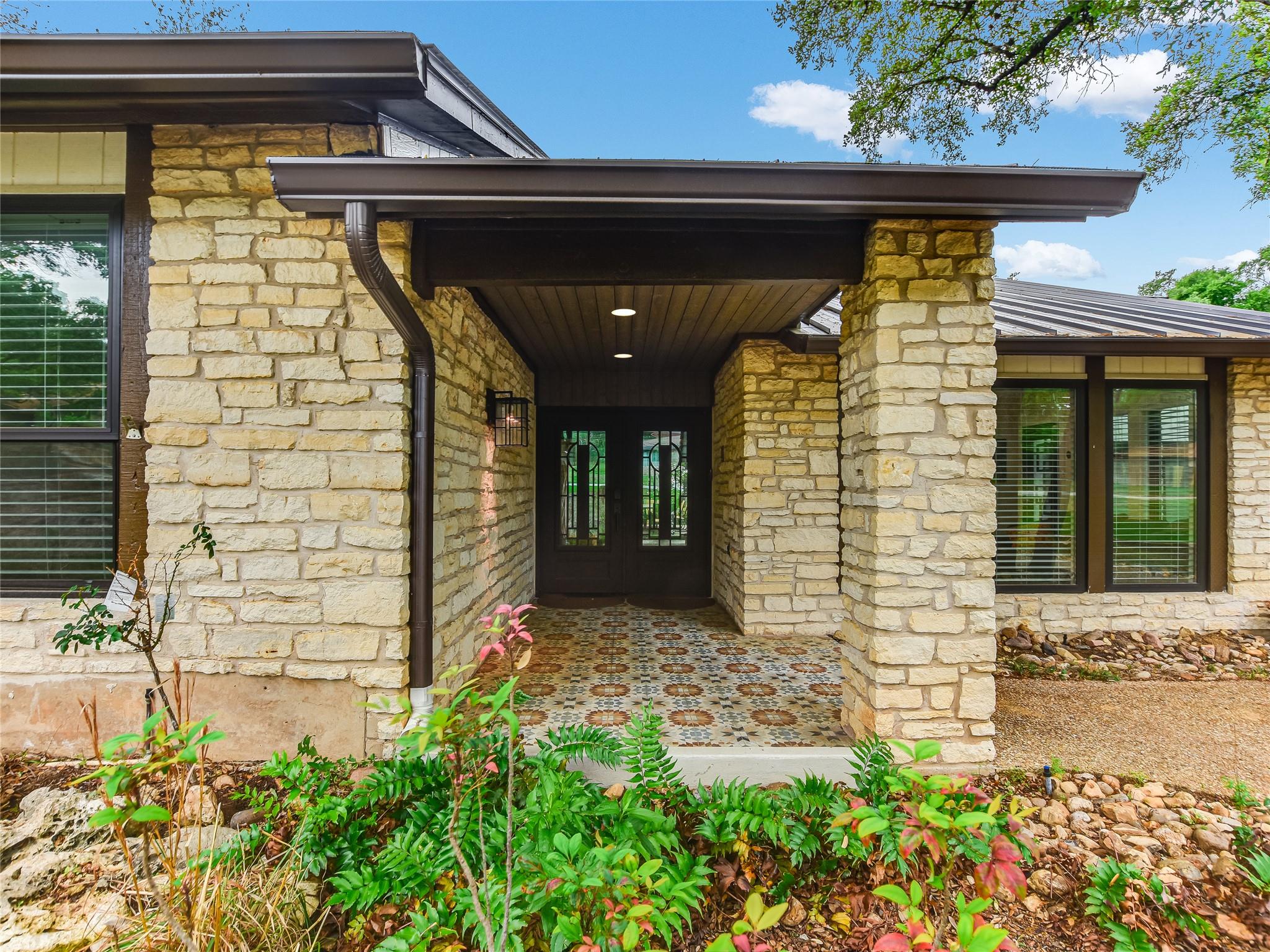 5101  Rain Creek Pkwy, photo 4