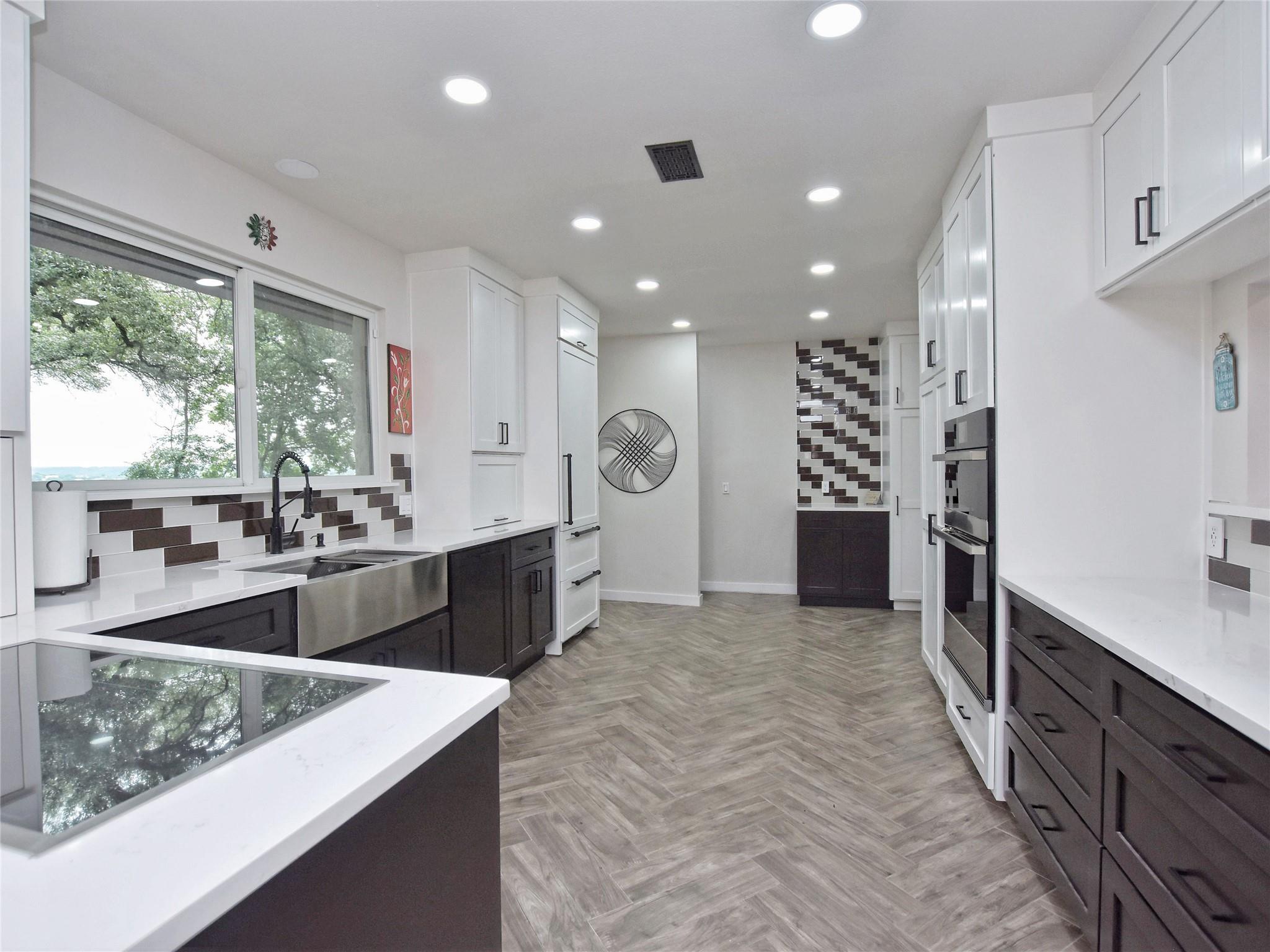 5101  Rain Creek Pkwy, photo 8