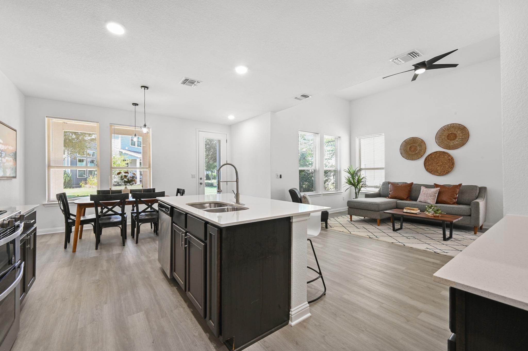 7712  Frida Bnd, photo 6