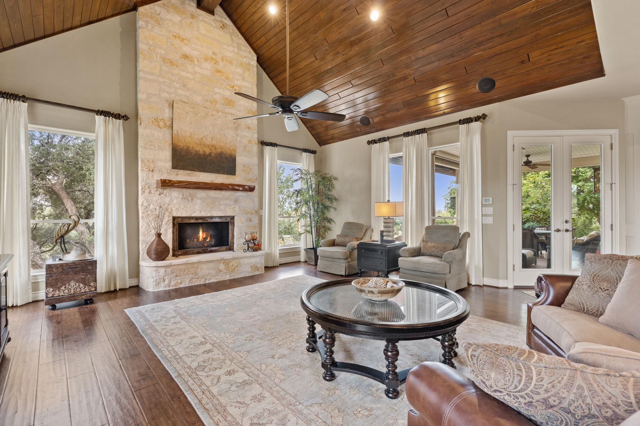 101  Diamond Hl, photo 9