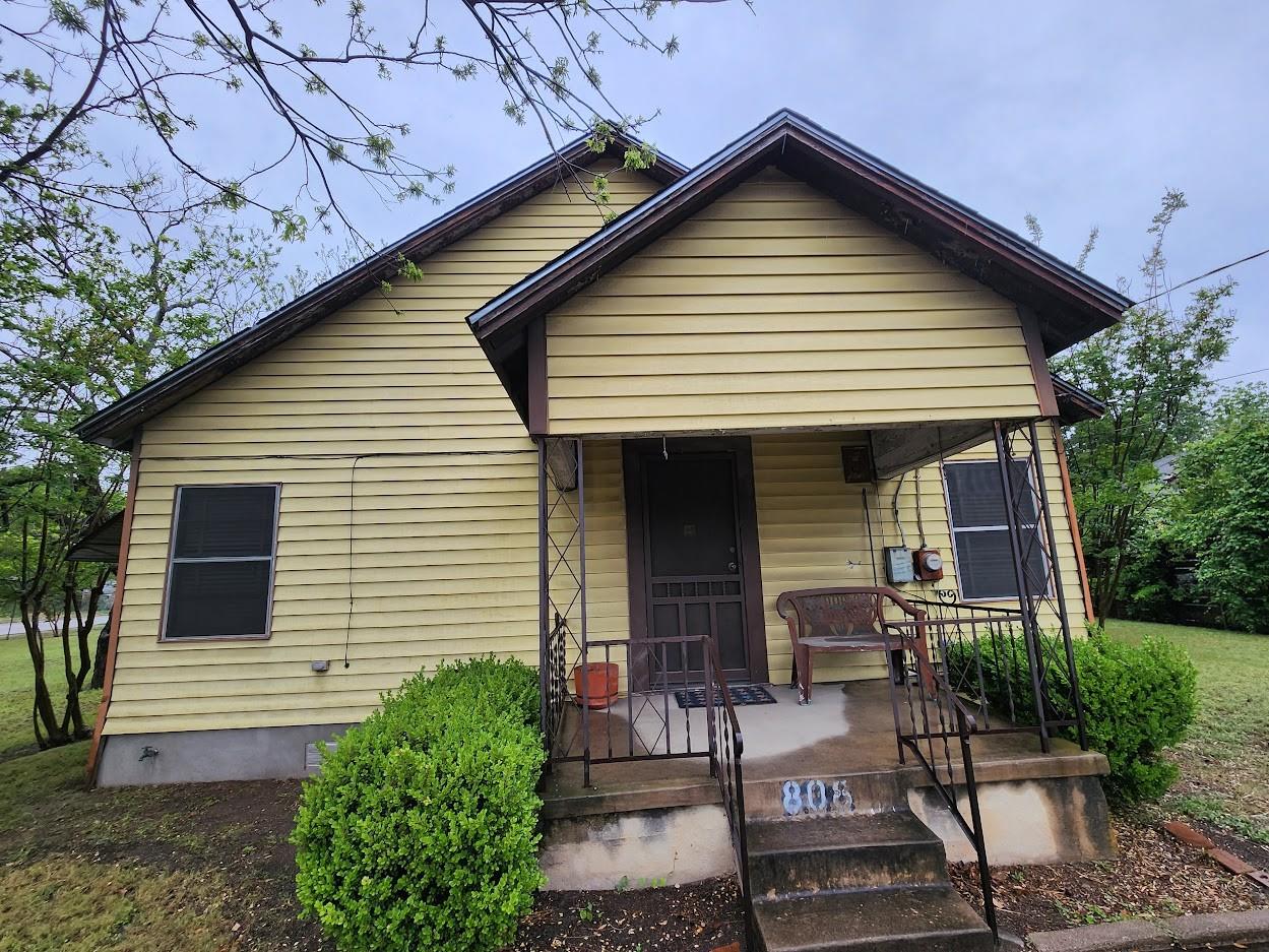 808  Montopolis Dr, photo 2