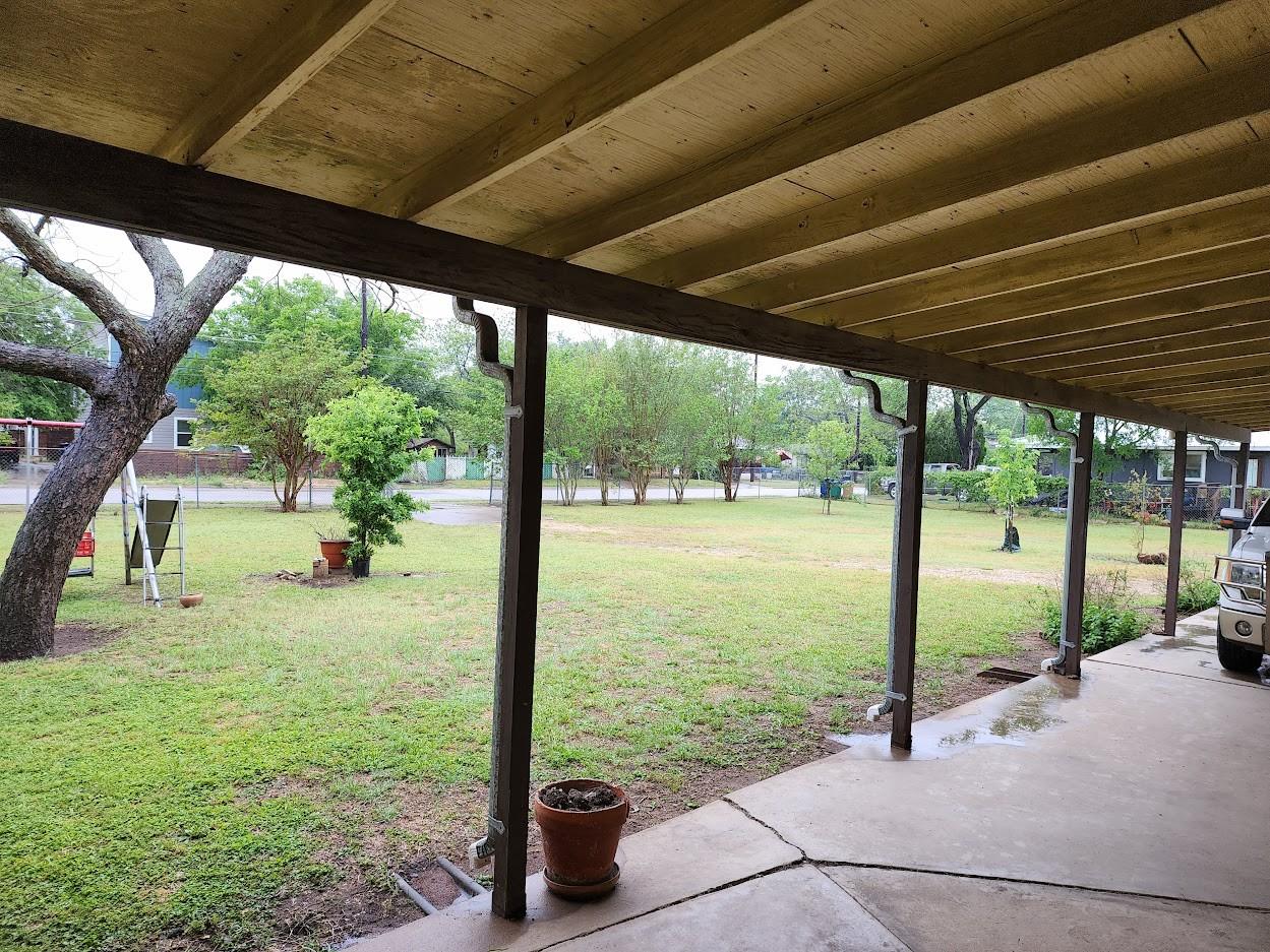 808  Montopolis Dr, photo 11