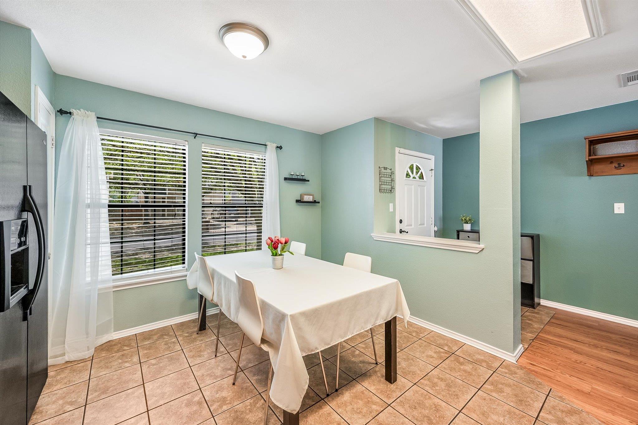 10616  Marshitahs Way, photo 3