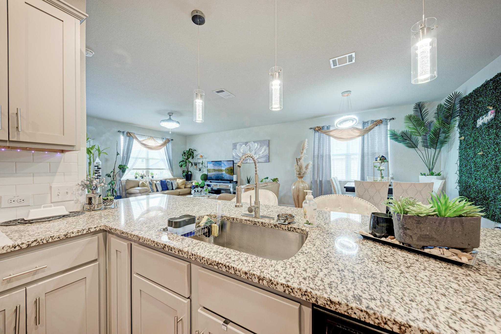 613  Otto Ave, photo 12