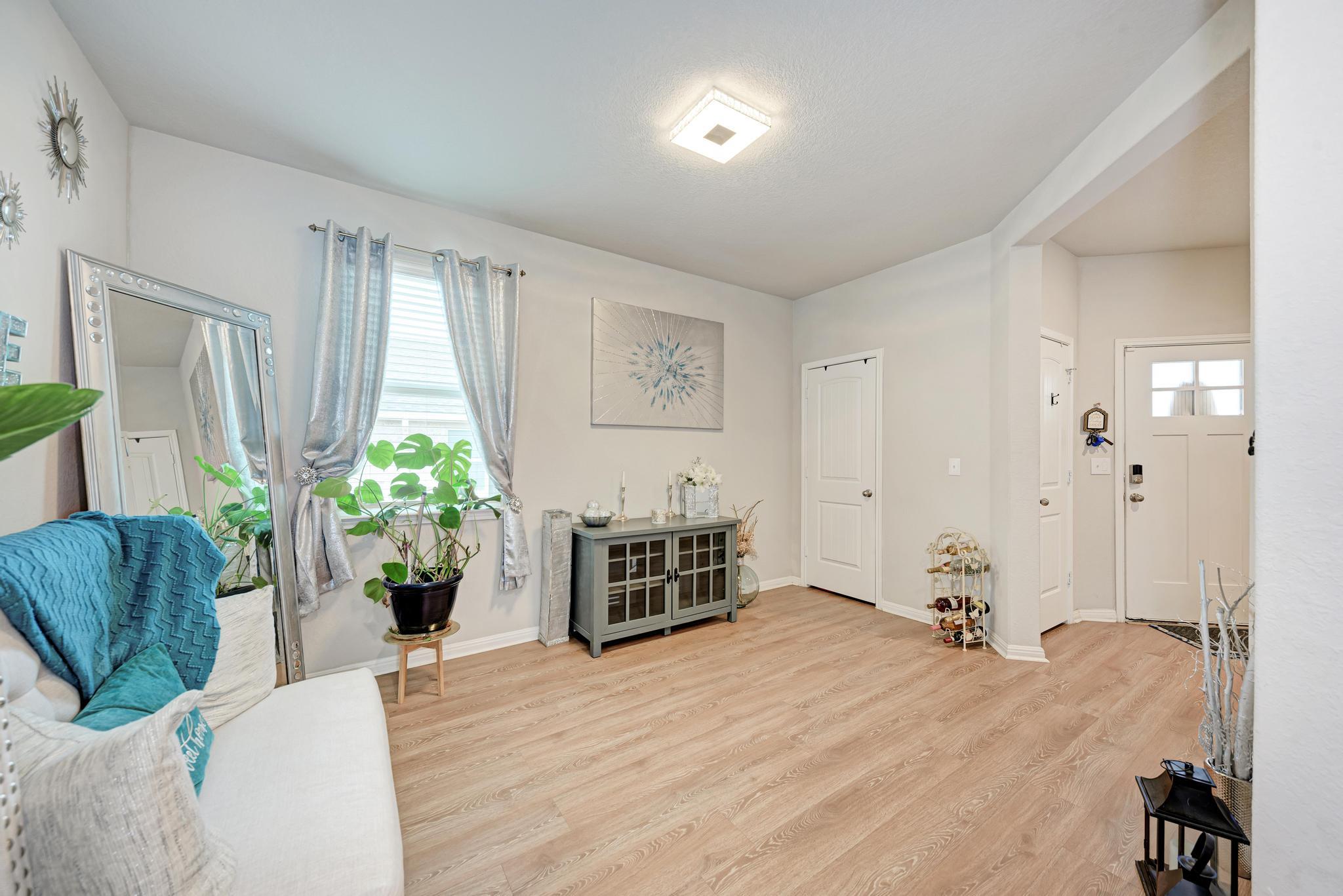 613  Otto Ave, photo 7