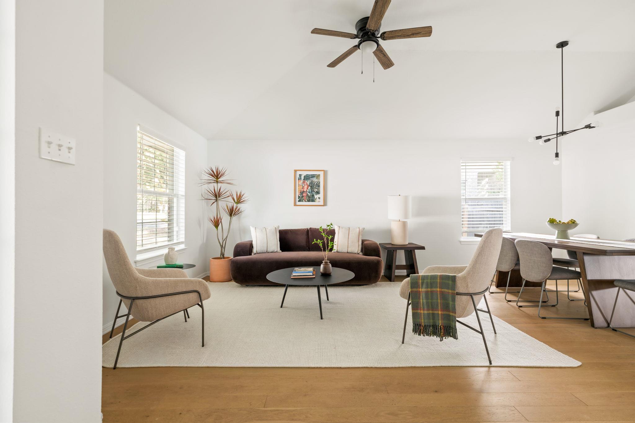 1535  Lorson Loop, photo 2