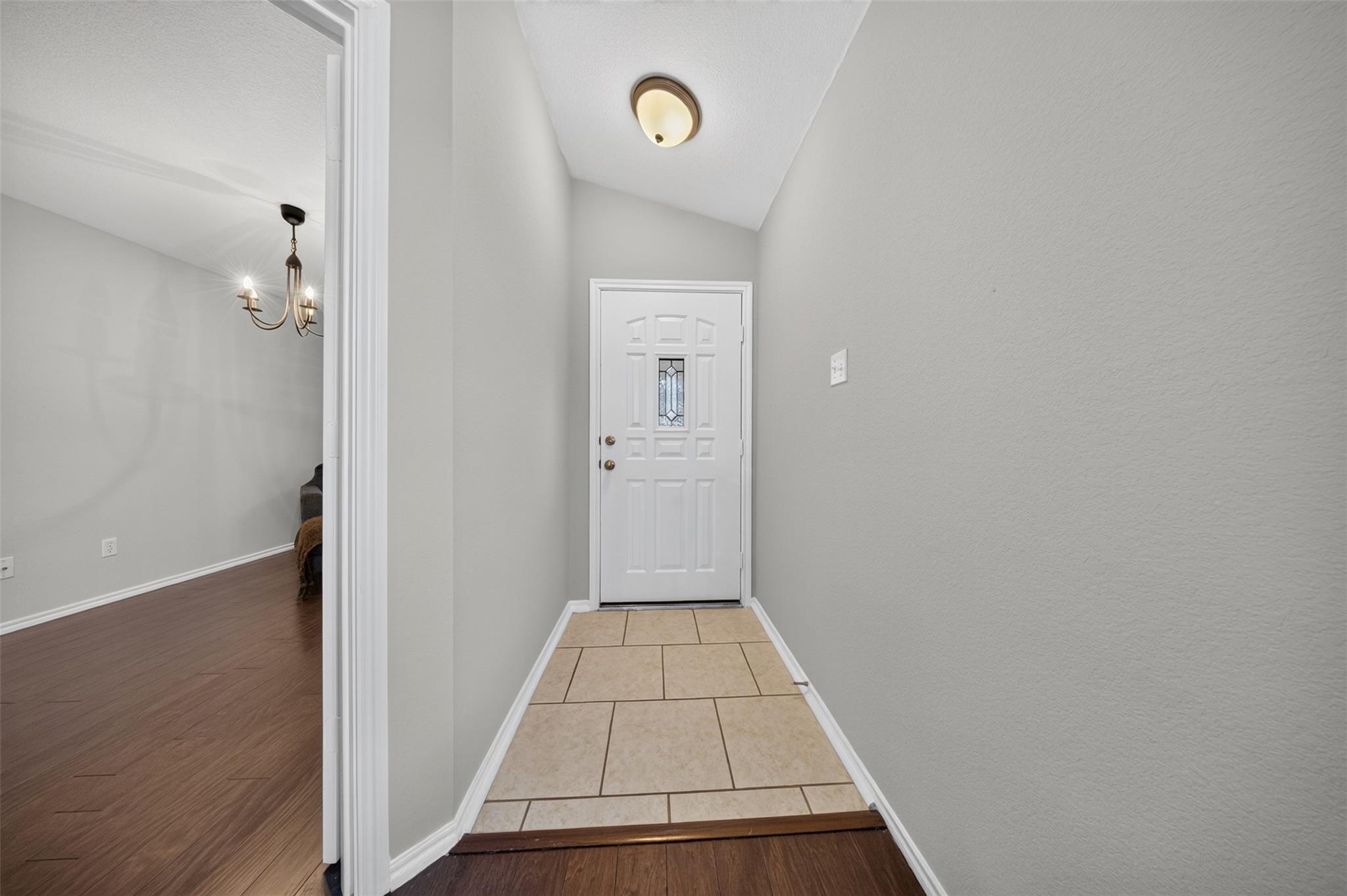 112  Northern Trl, photo 8