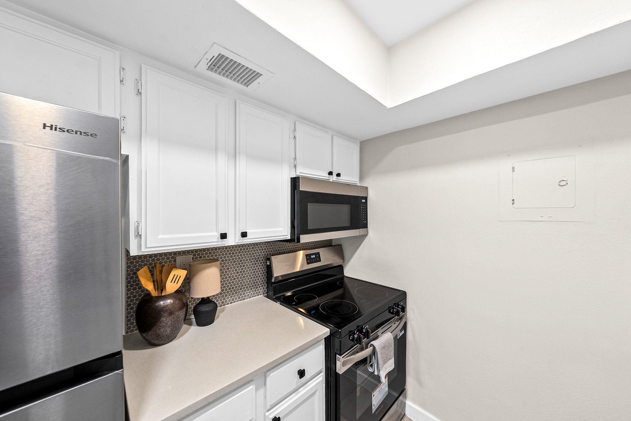 2600  Penny Ln  #118, photo 7