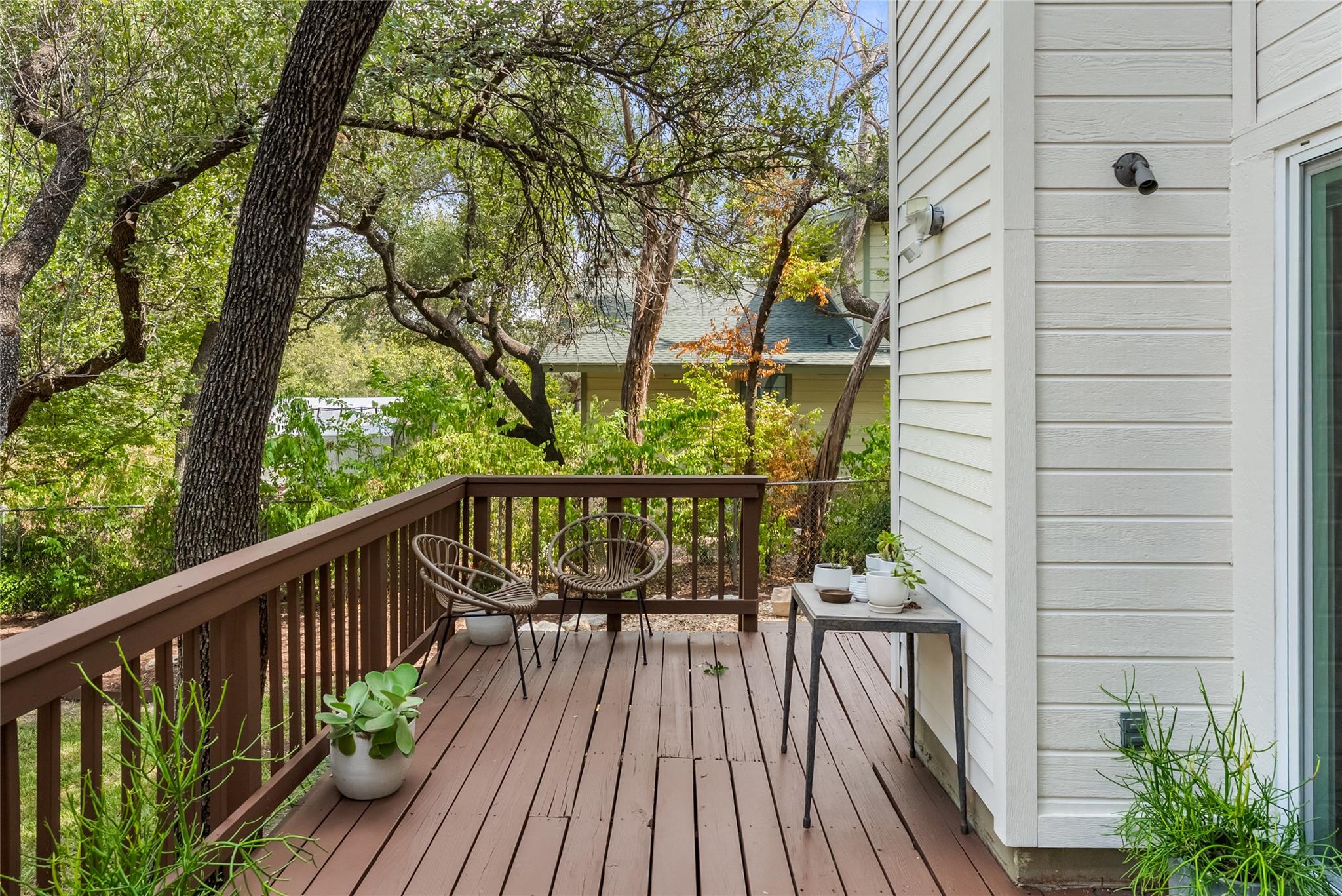 108 W SPRING Dr, photo 4