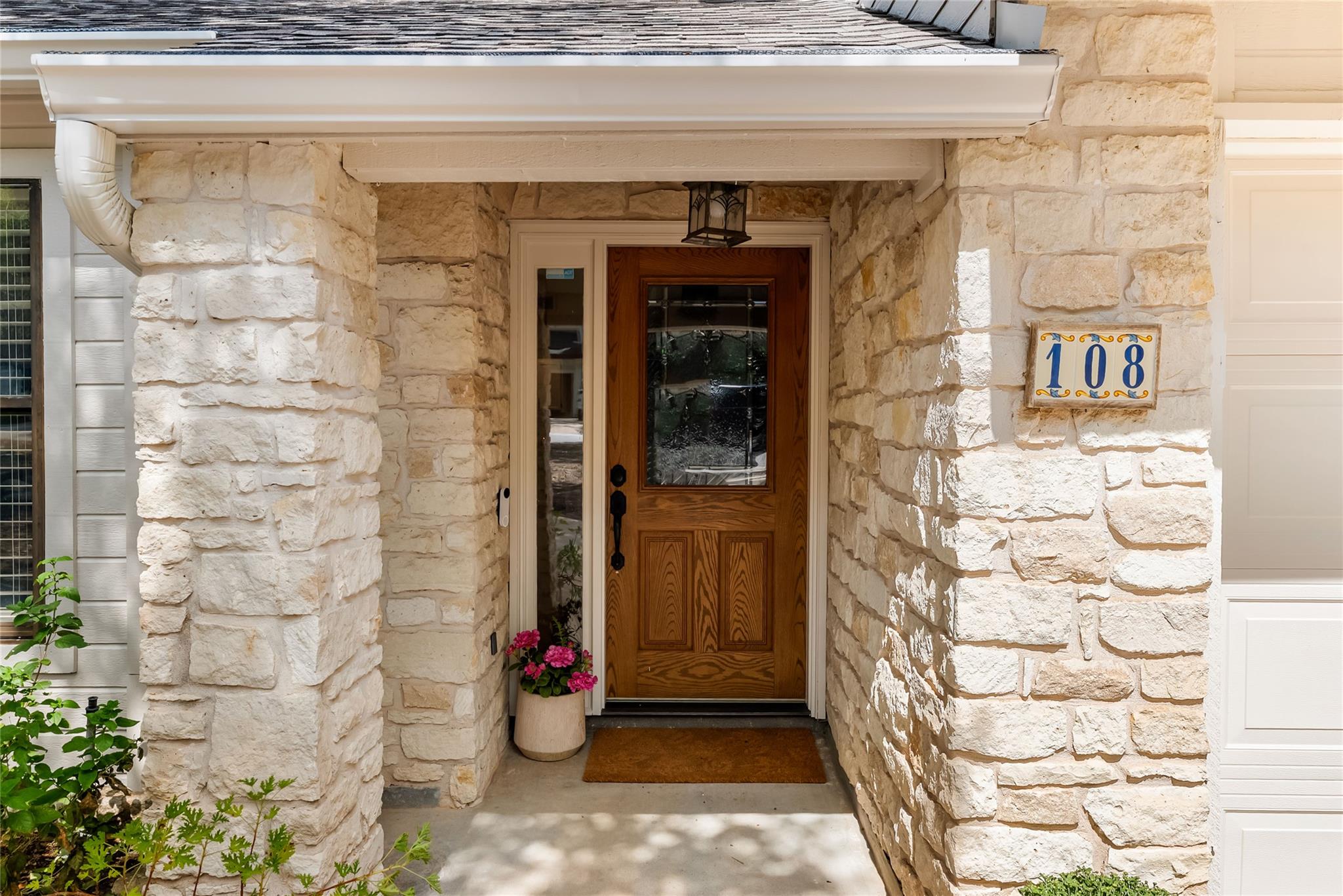 108 W SPRING Dr, photo 5