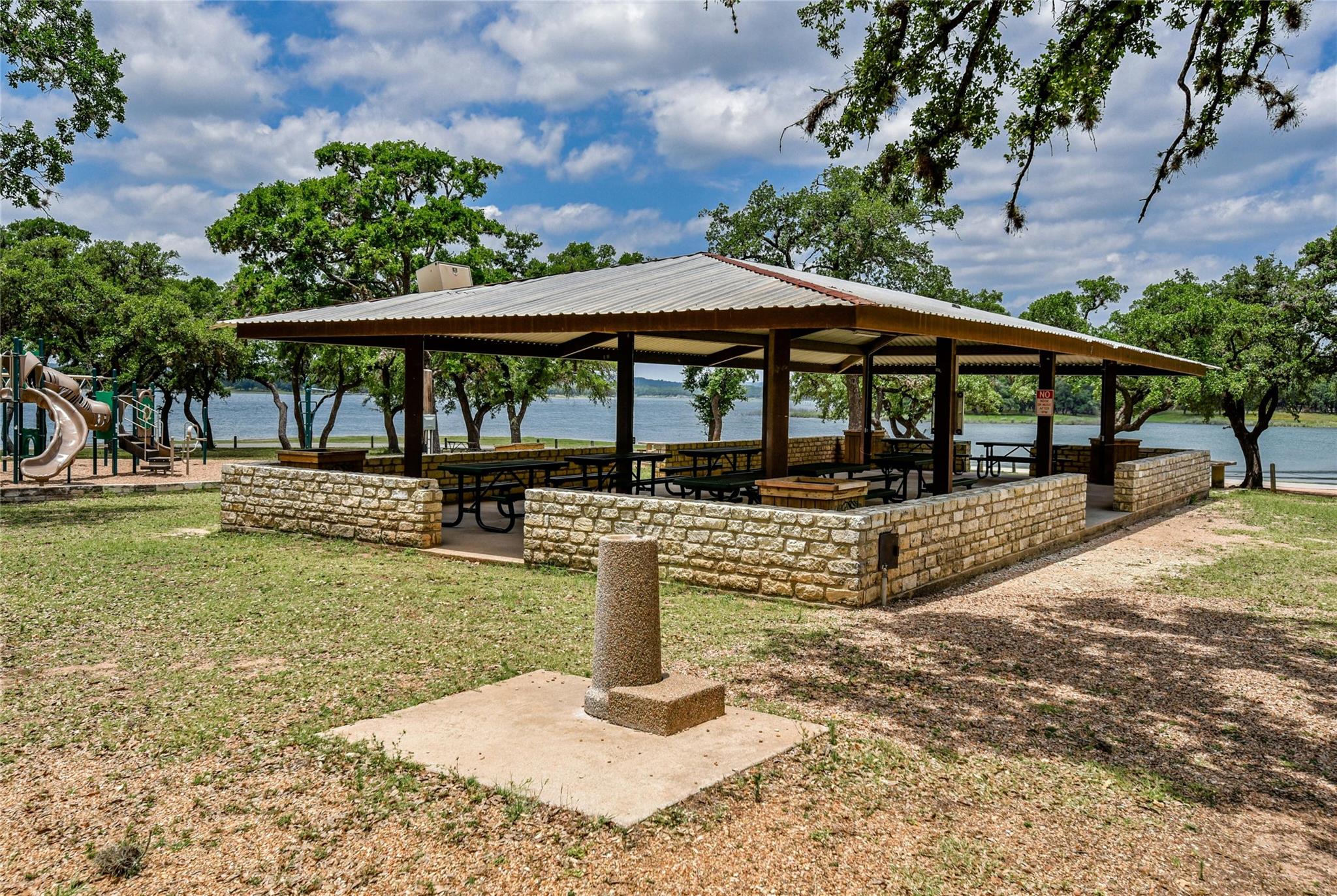 21118  Highland Lake Dr  #2, photo 5