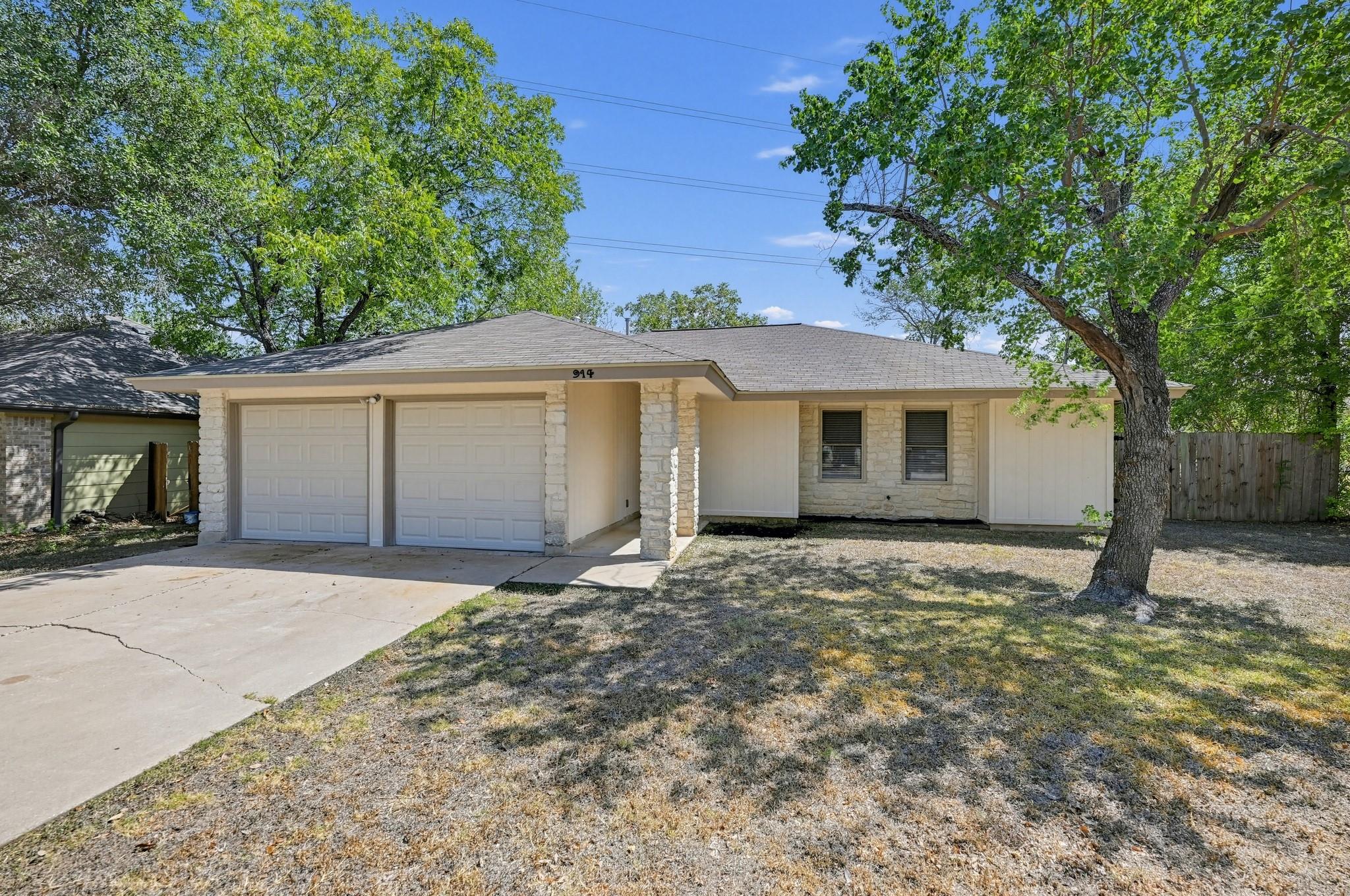 914  Garden Meadow Dr, photo 2