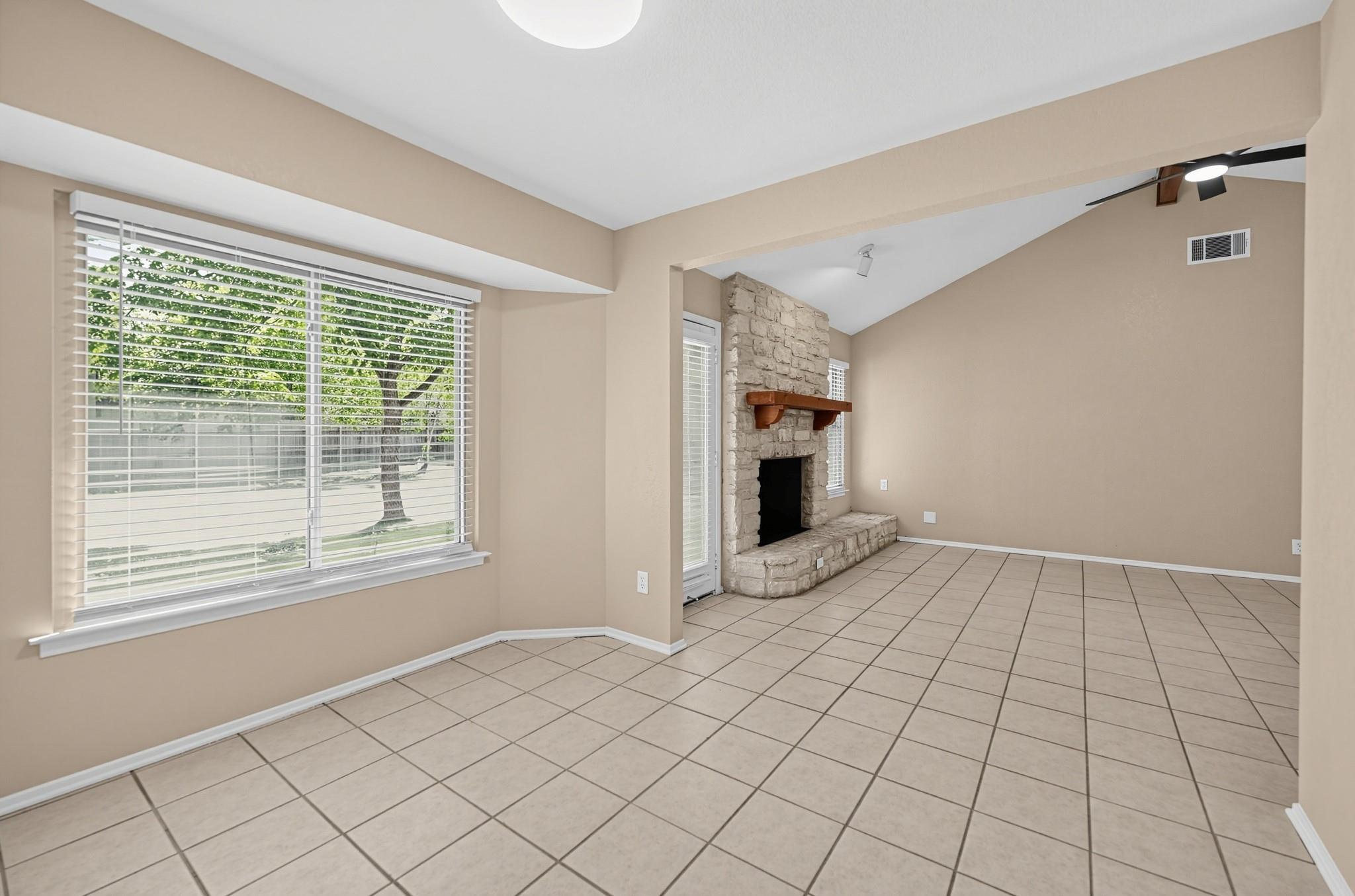 914  Garden Meadow Dr, photo 9