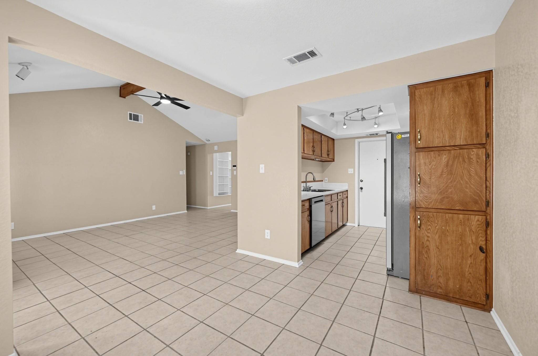 914  Garden Meadow Dr, photo 10