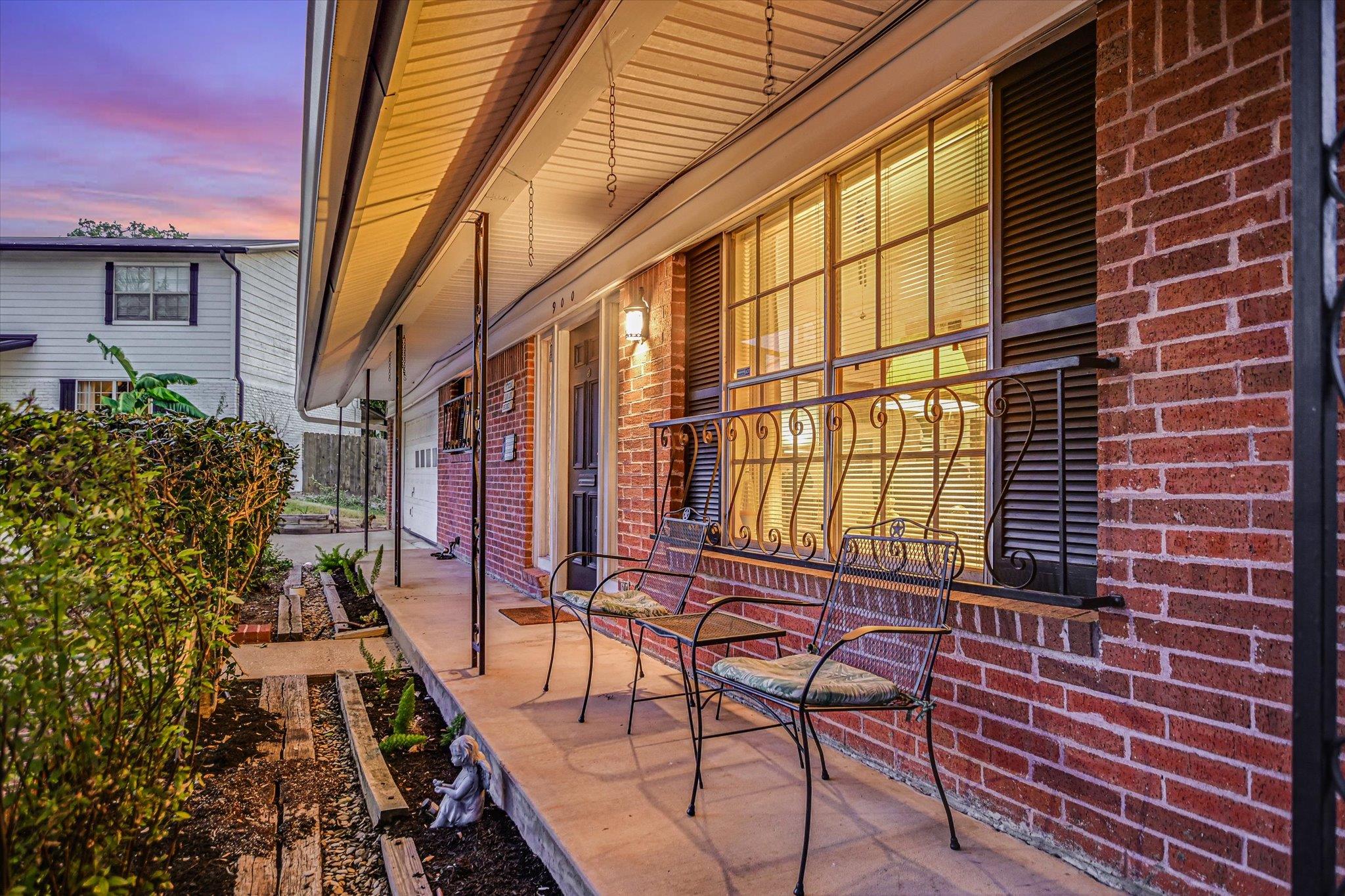 900  Pepperell Ct, photo 3