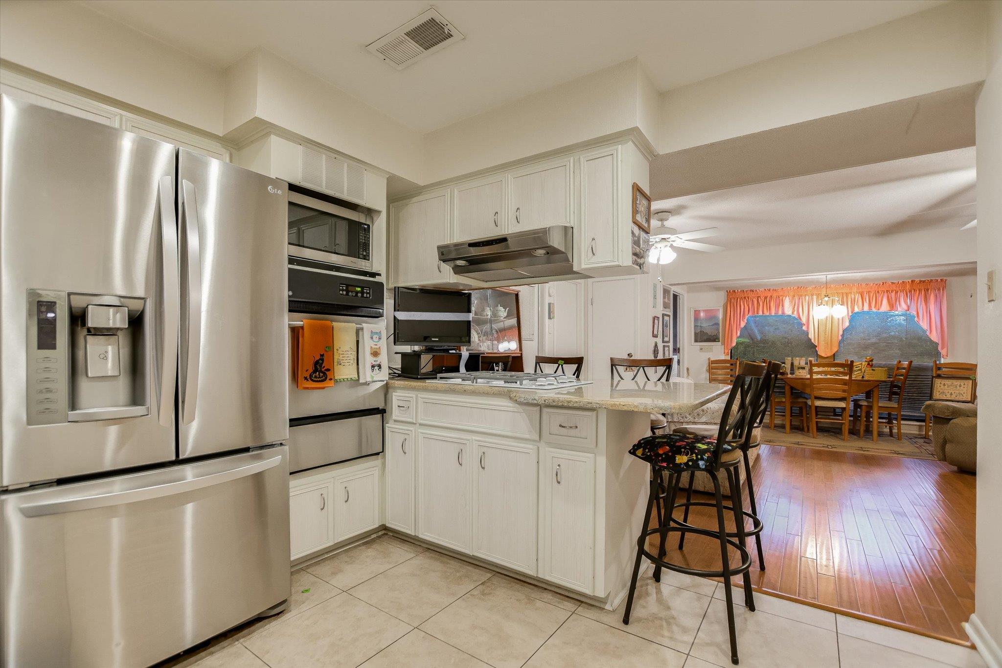 900  Pepperell Ct, photo 10