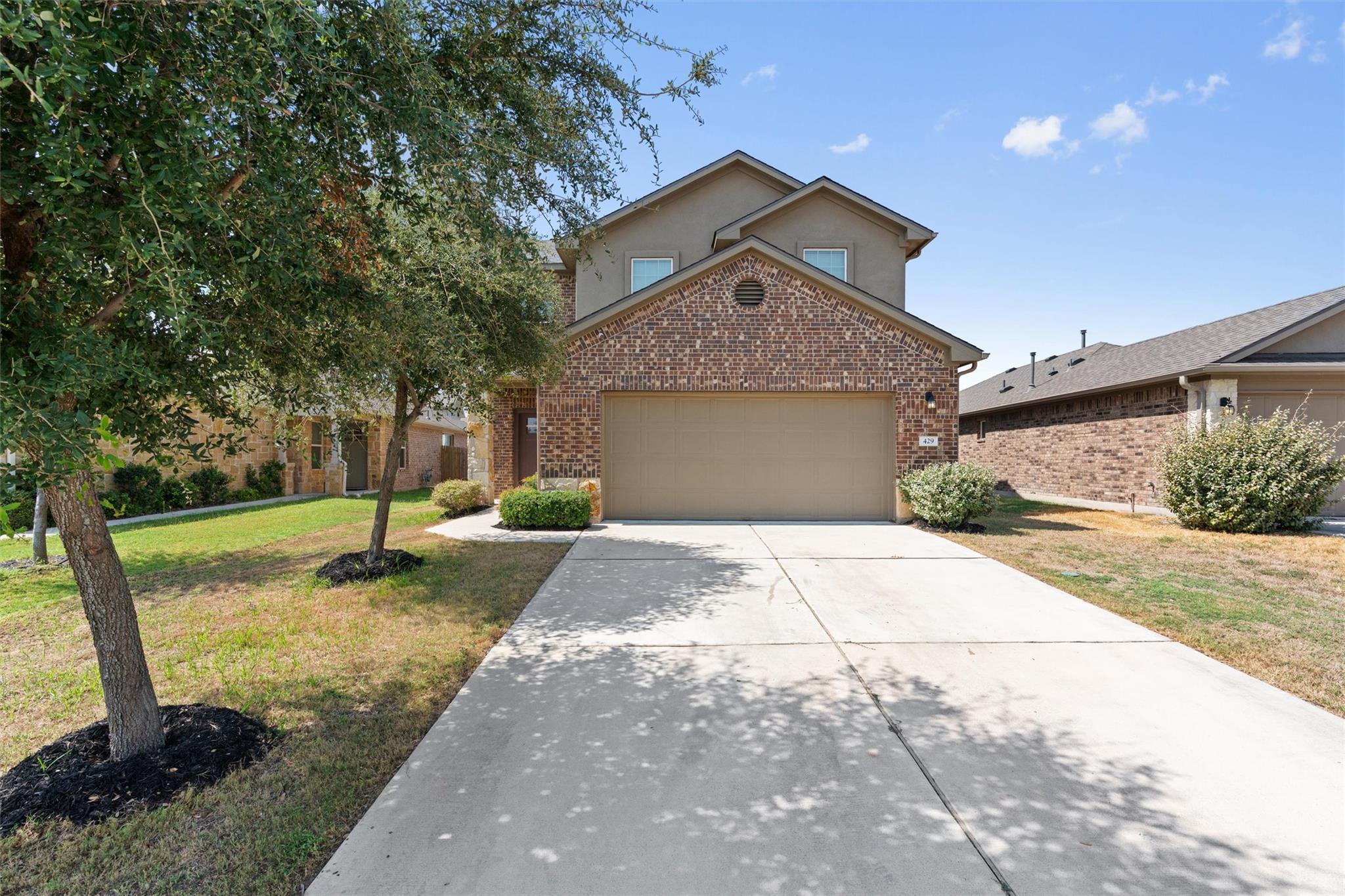 429  Dubina Ave, photo 2