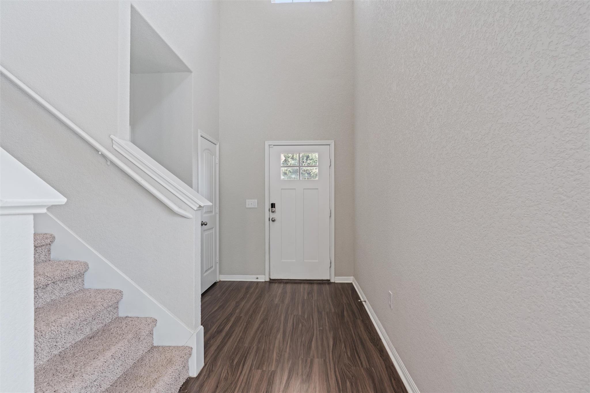 429  Dubina Ave, photo 5