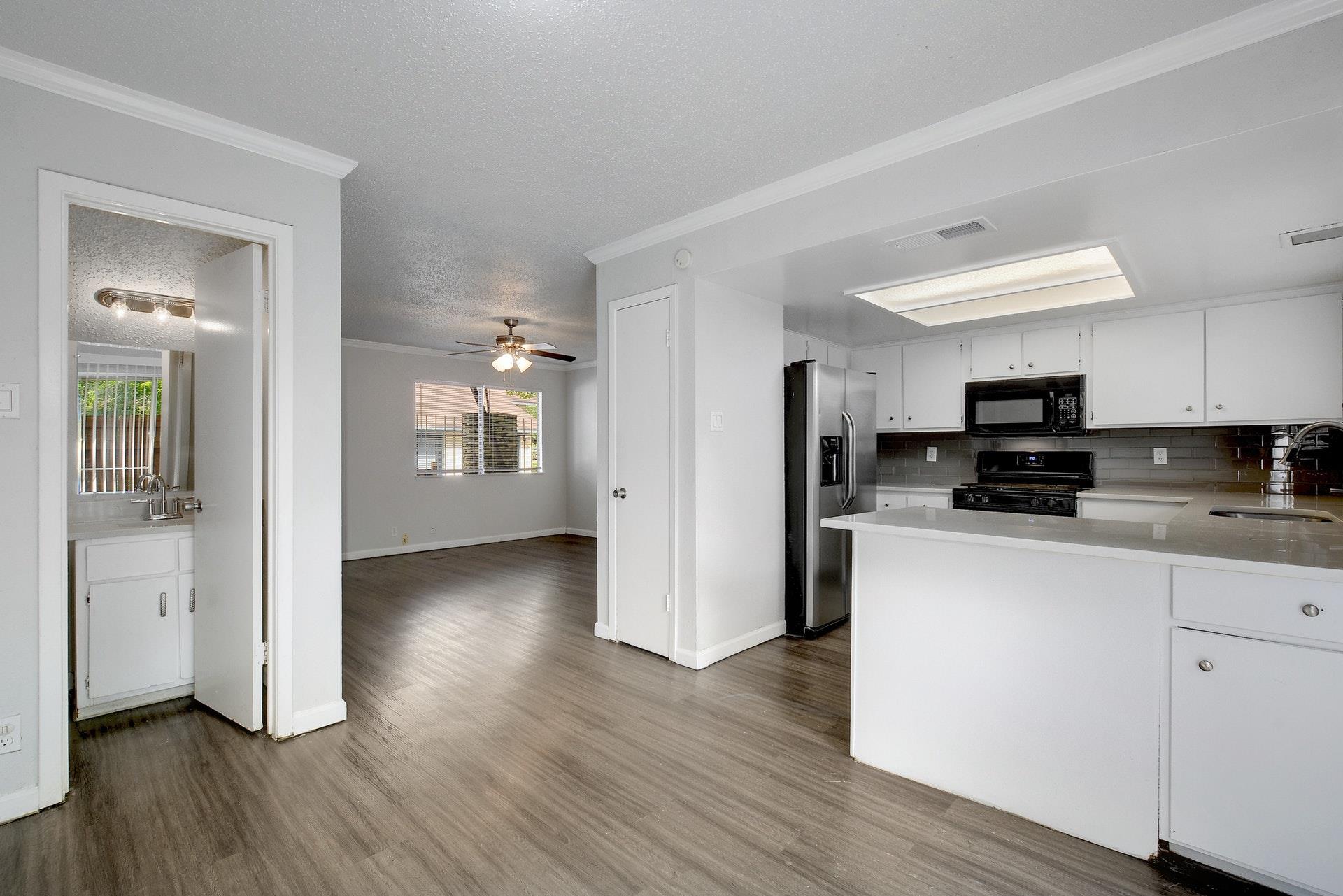 5905  Hidden Valley Trl, photo 8