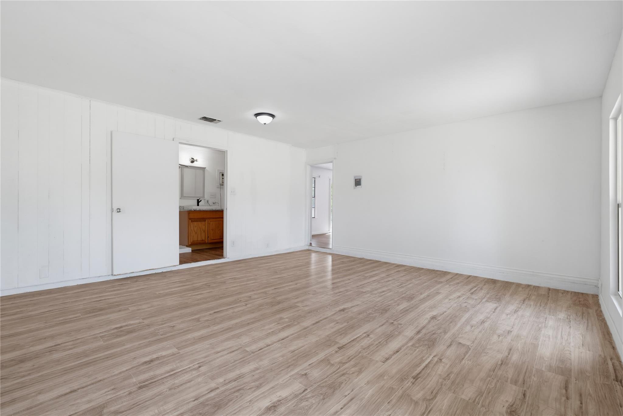 2311  Campden Dr, photo 12