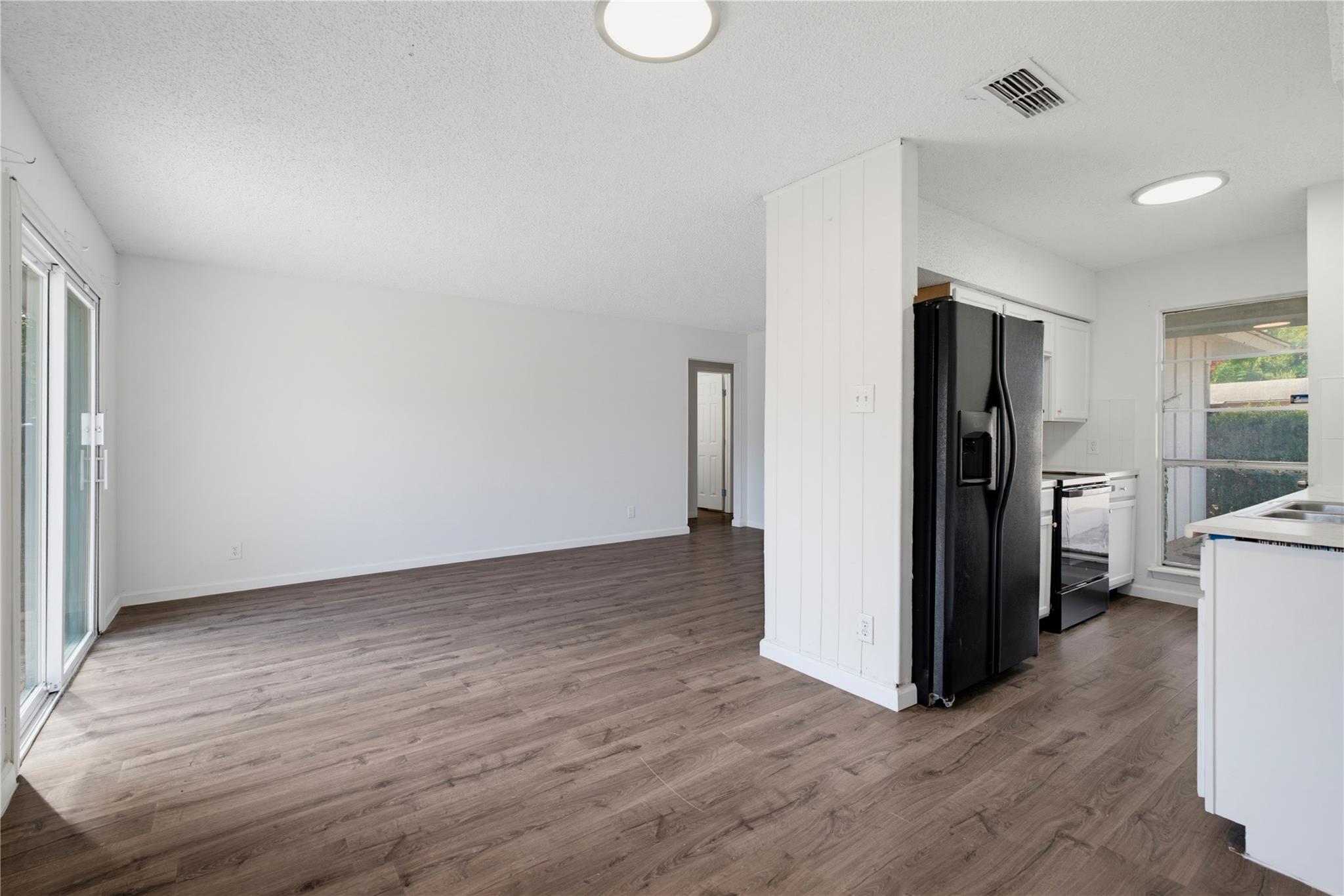 2311  Campden Dr, photo 10