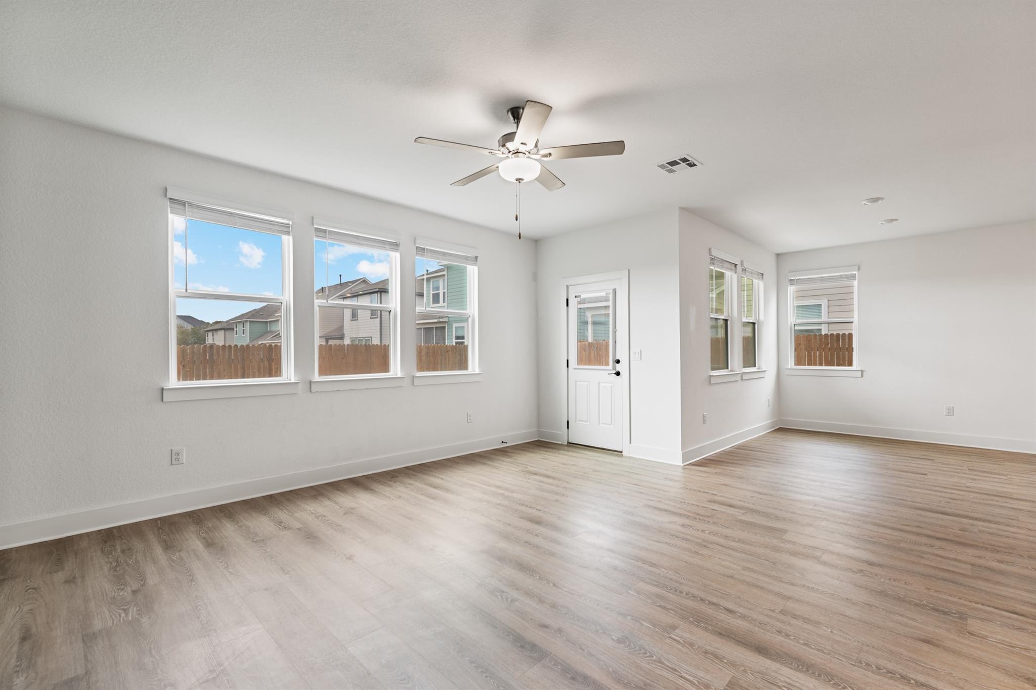 2905  Saint Regis Dr, photo 5