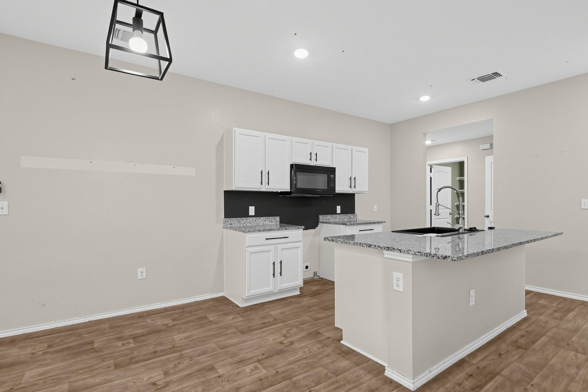 11810  Pyrite Rd, photo 3