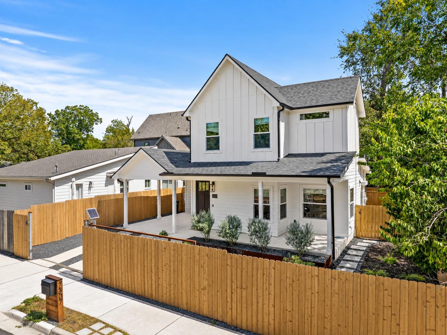 7307  Northcrest Blvd  #2, photo 2
