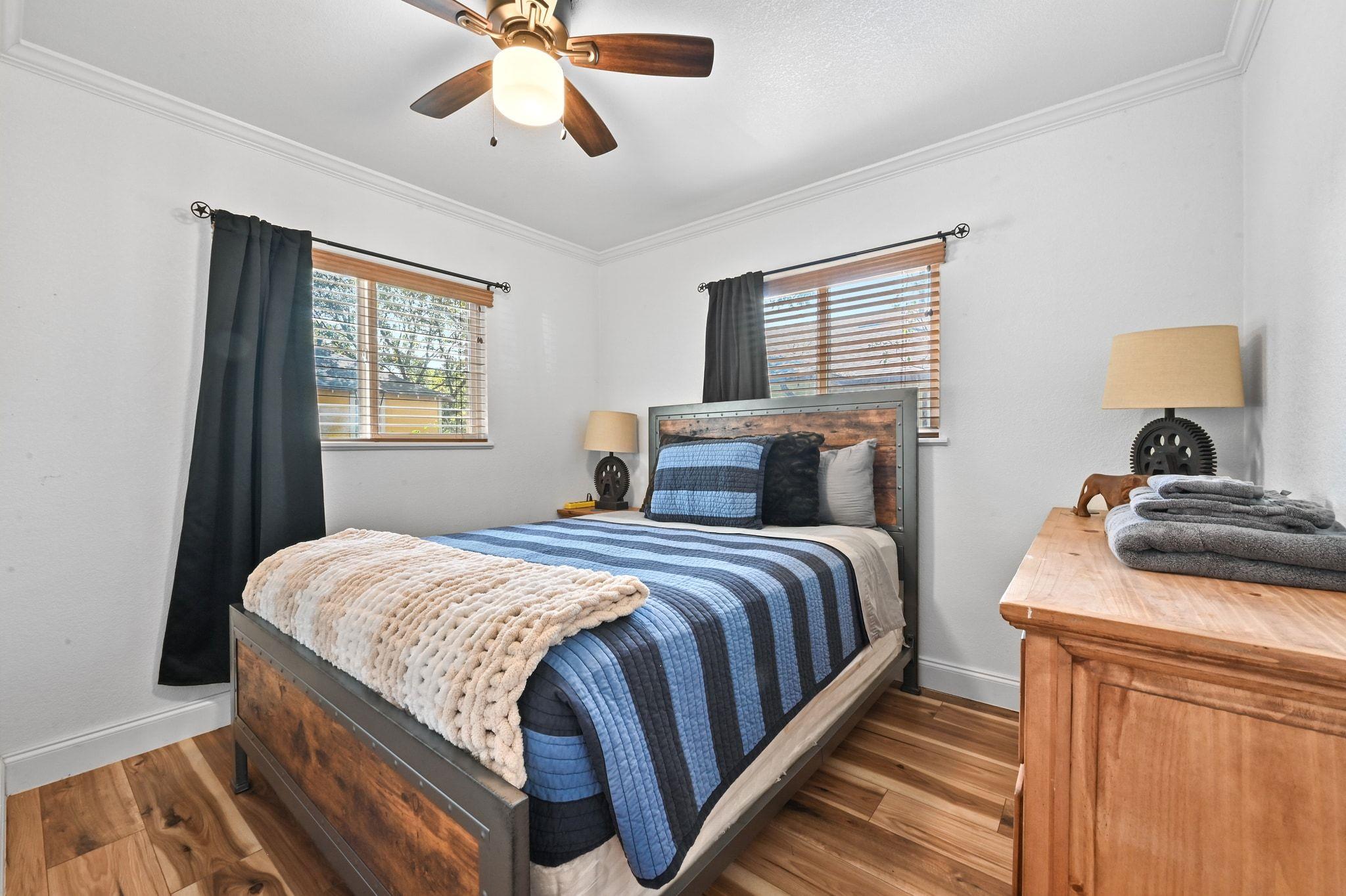 3503  Robinson Ave, photo 11