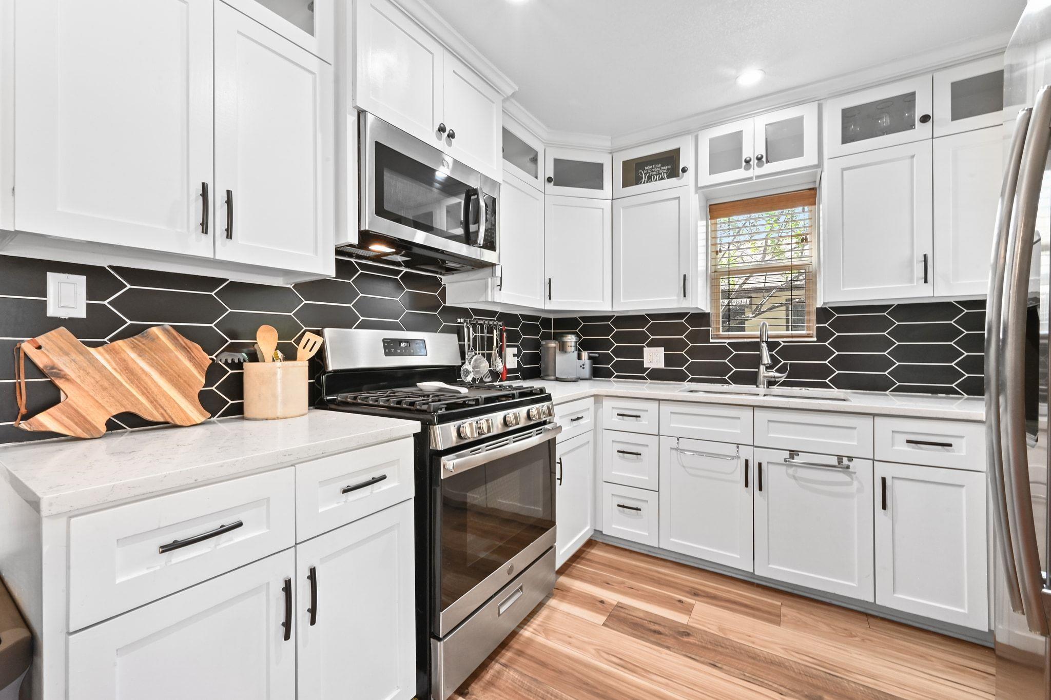 3503  Robinson Ave, photo 7