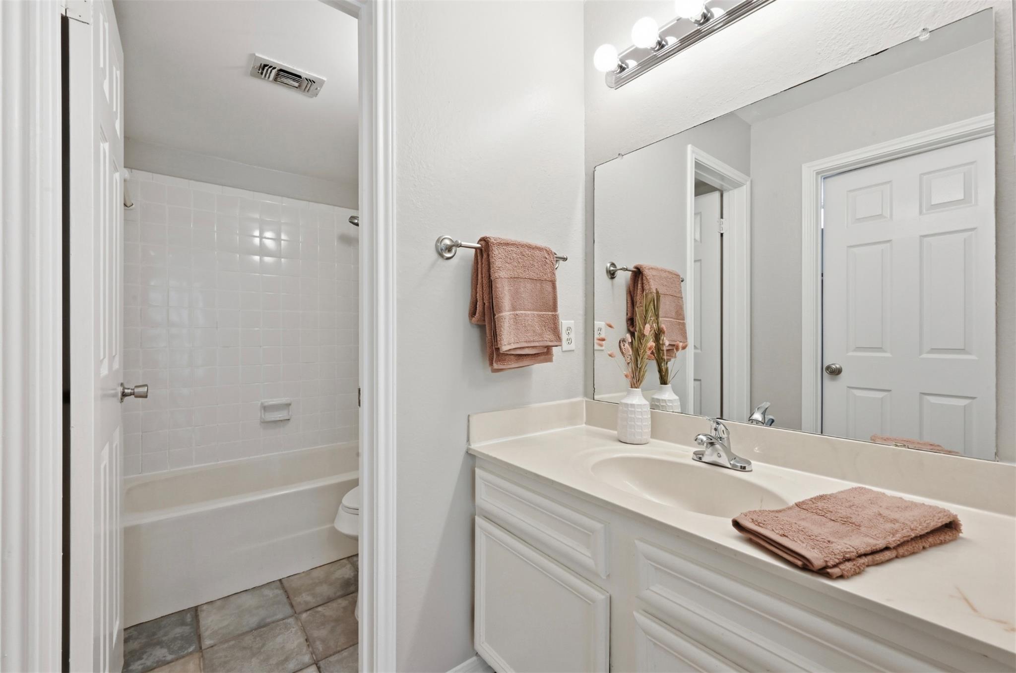 1601  Faro Dr  #1404, photo 10