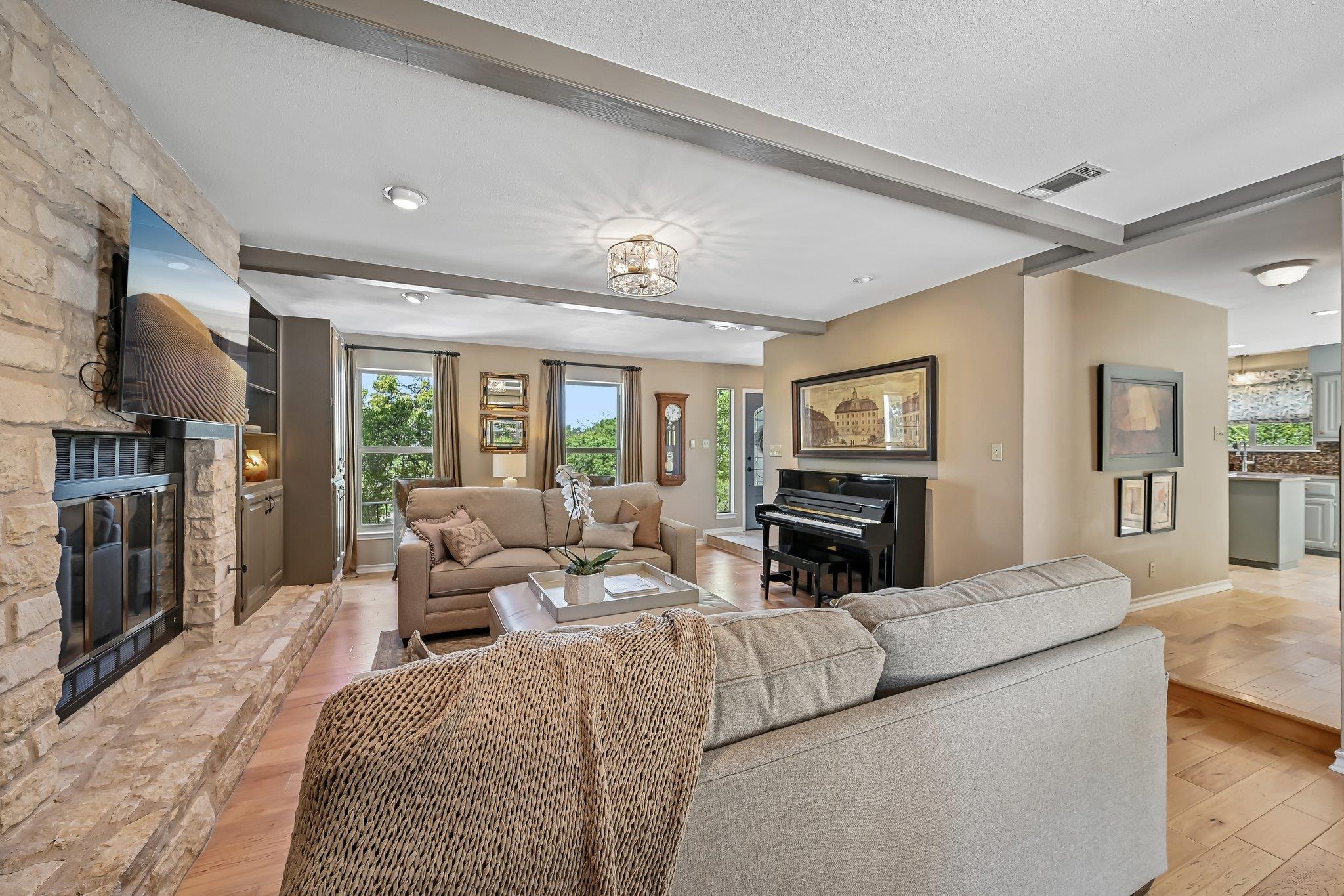 6009  Diamond Head Dr, photo 3