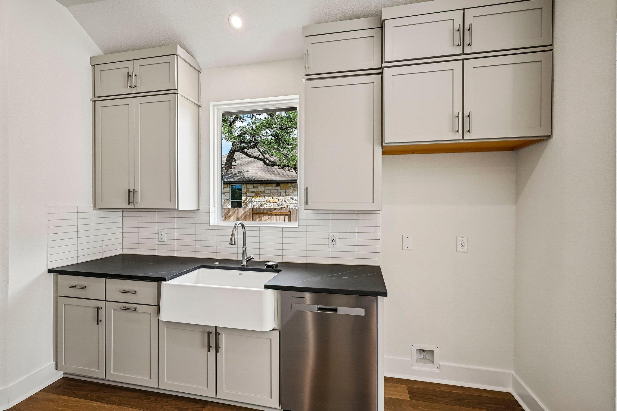 134  Comfort Dr, photo 11